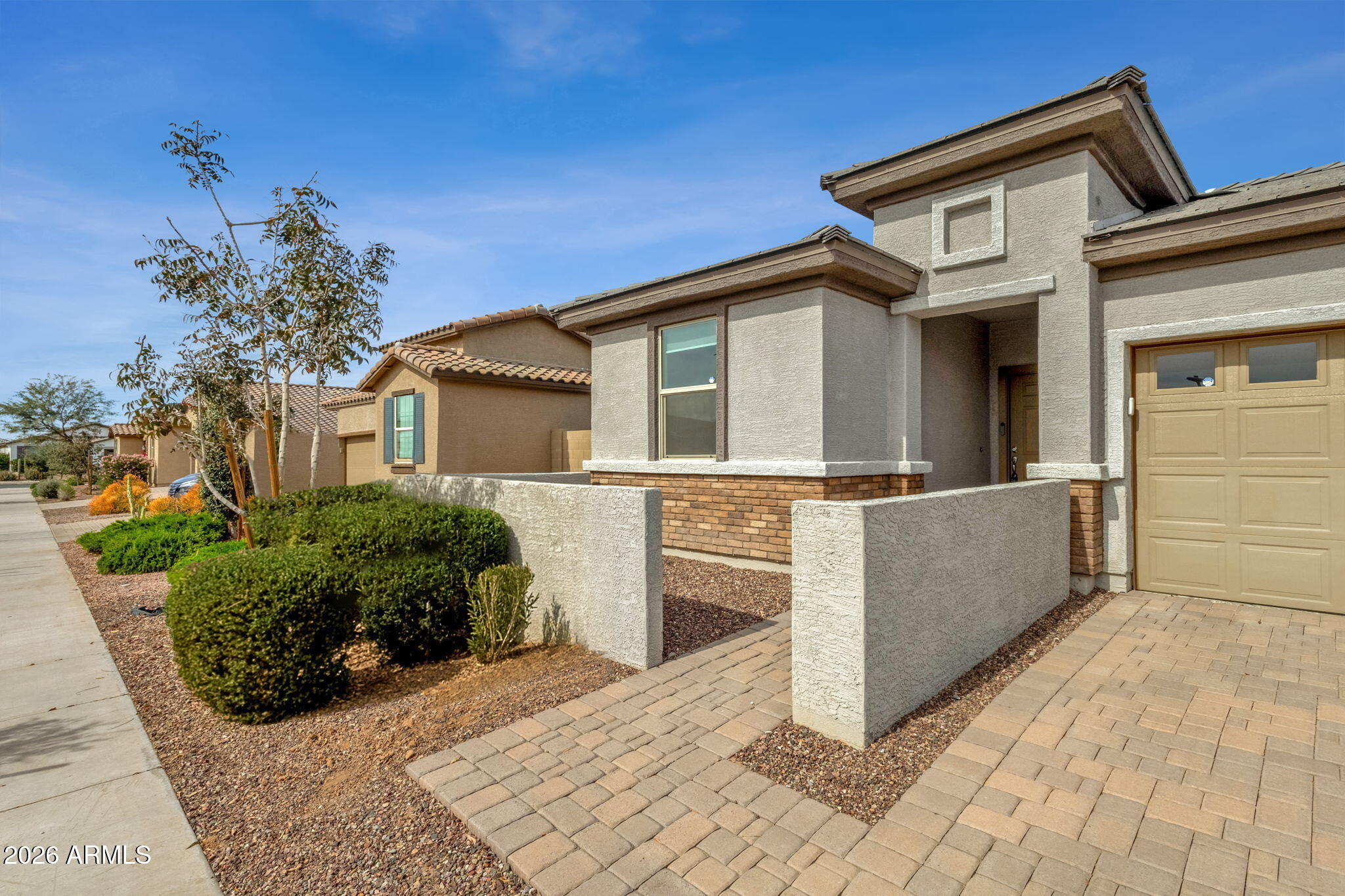 Properties 3 40108 W Crane Drive