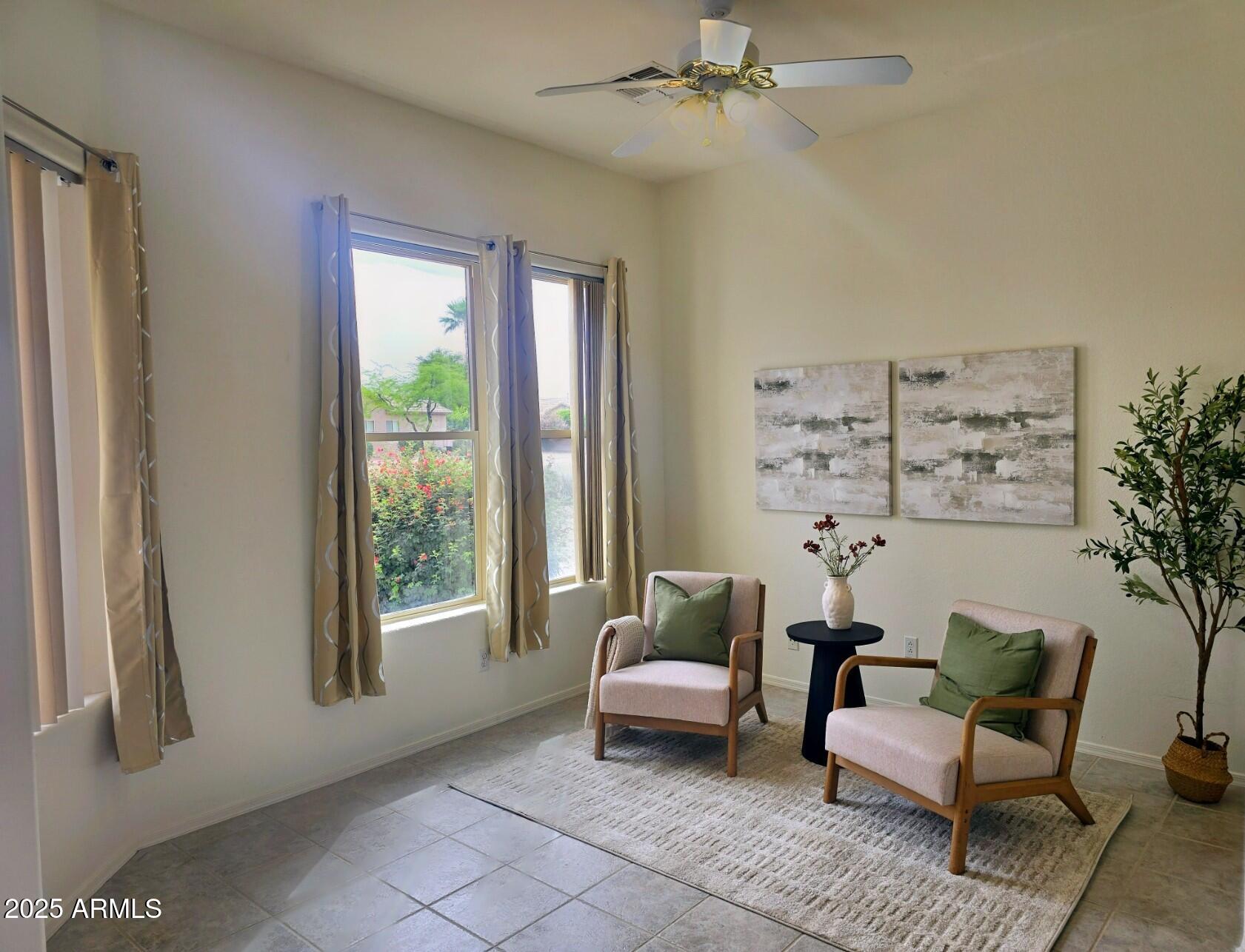 1210 E WESTCHESTER Drive