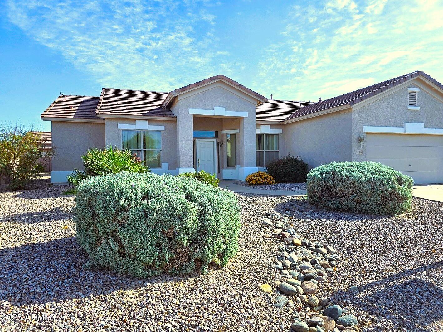 1210 E WESTCHESTER Drive