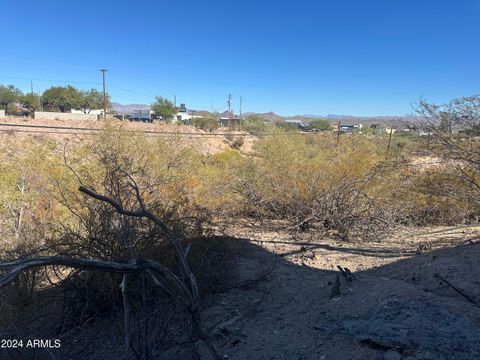 A home in Wickenburg