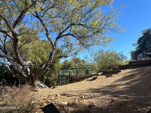 A home in Wickenburg