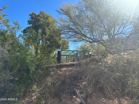 A home in Wickenburg