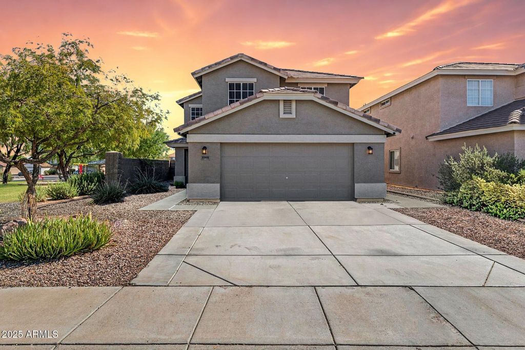 Photo of 22815 W Cantilever Street, Buckeye, AZ 85326 (MLS # 6928617)