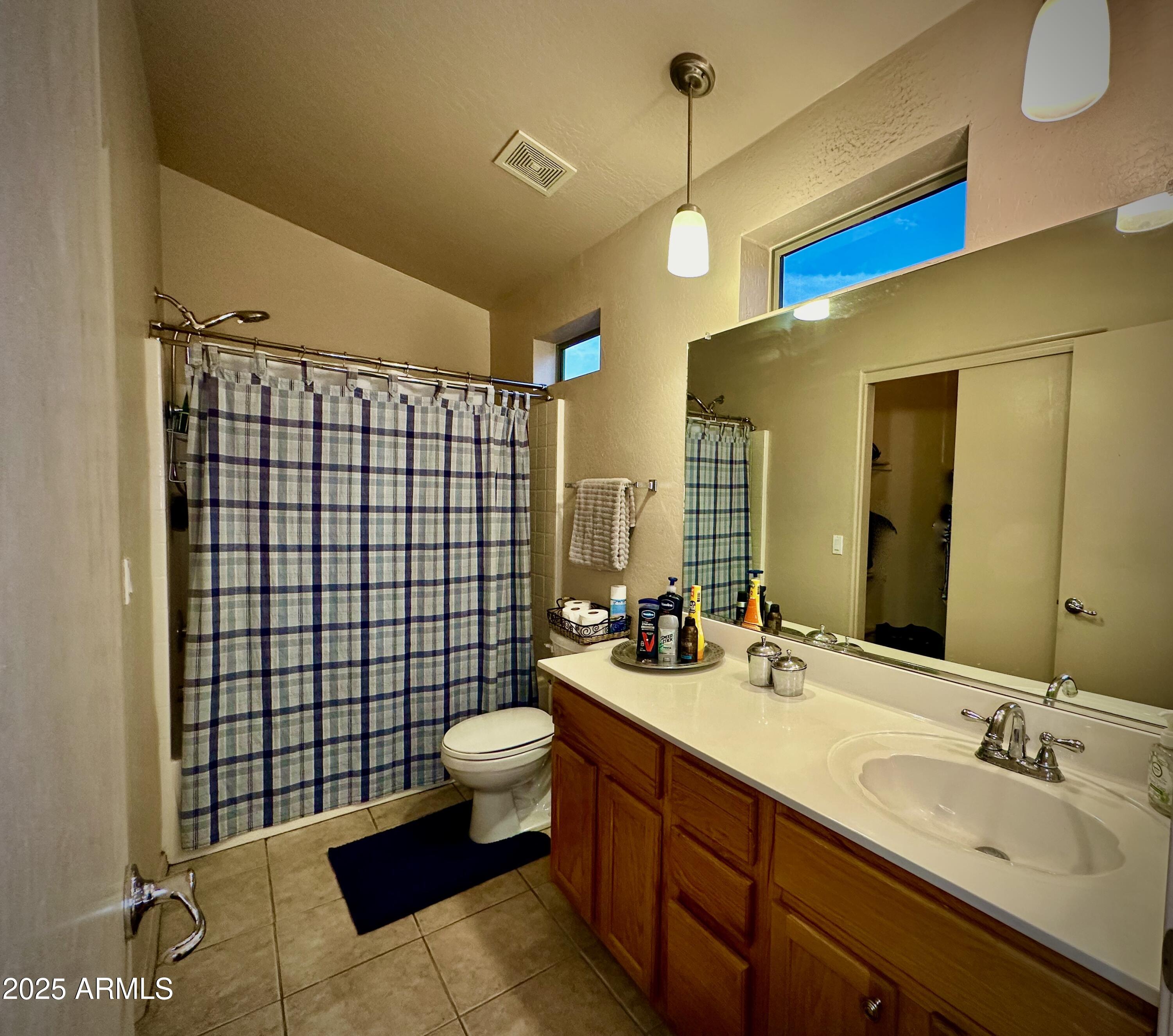 2150 E BELL Road 1113