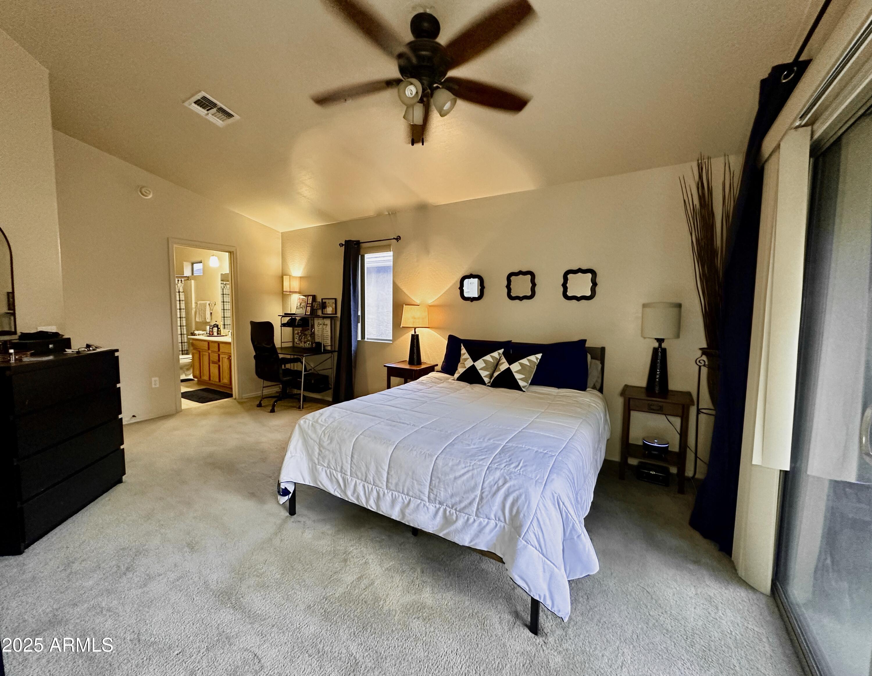 2150 E BELL Road 1113