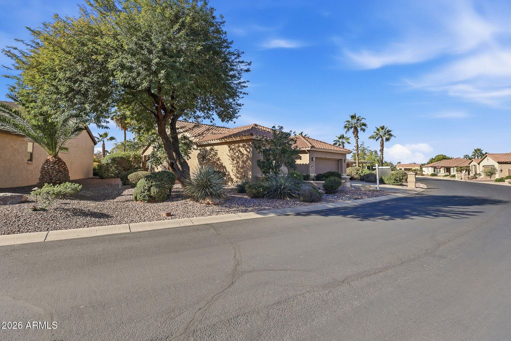 Photo of 16363 W Wilshire Drive, Goodyear, AZ 85395 (MLS # 6979013)