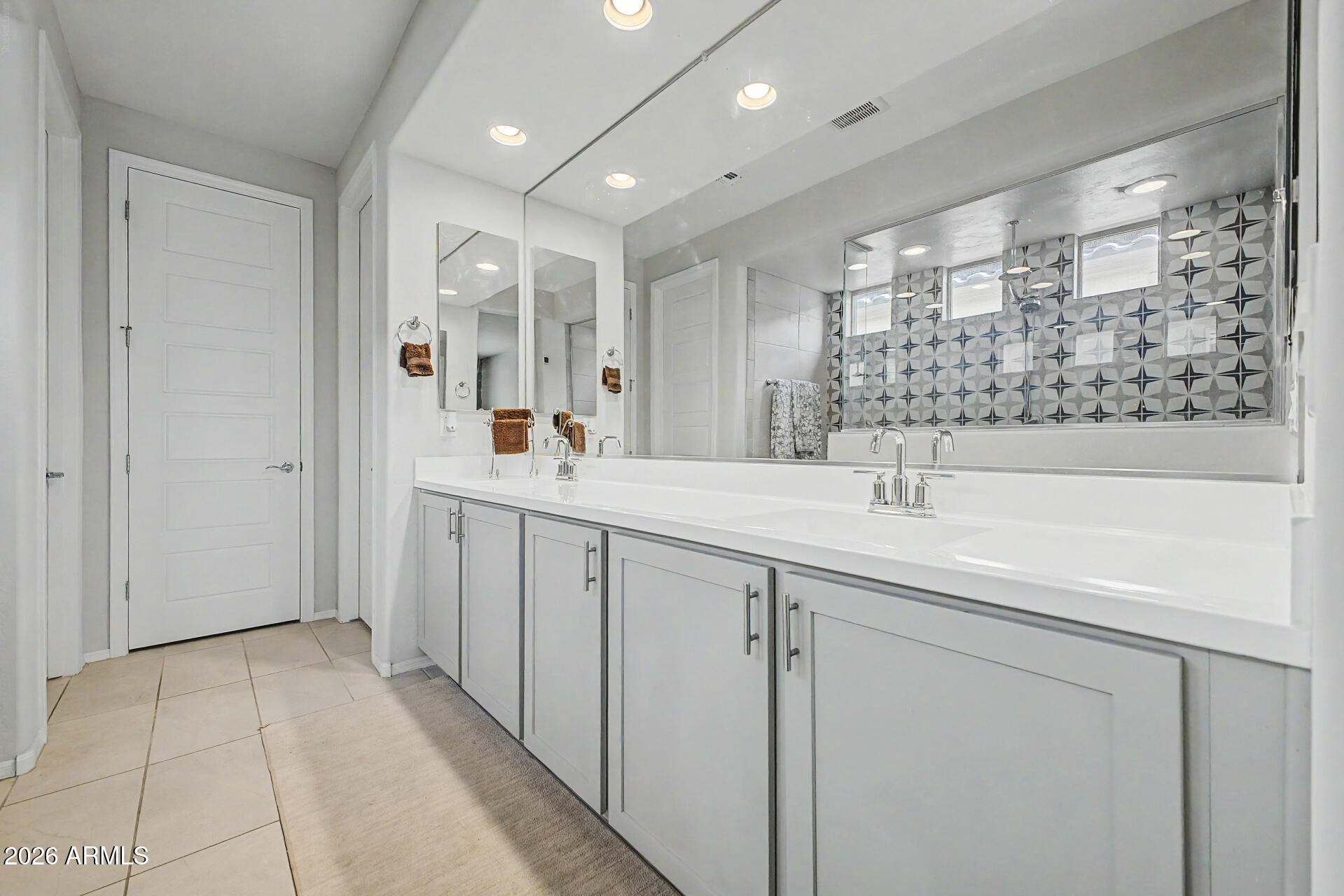 DESERT OASIS BAER PARCEL B9 - Residential