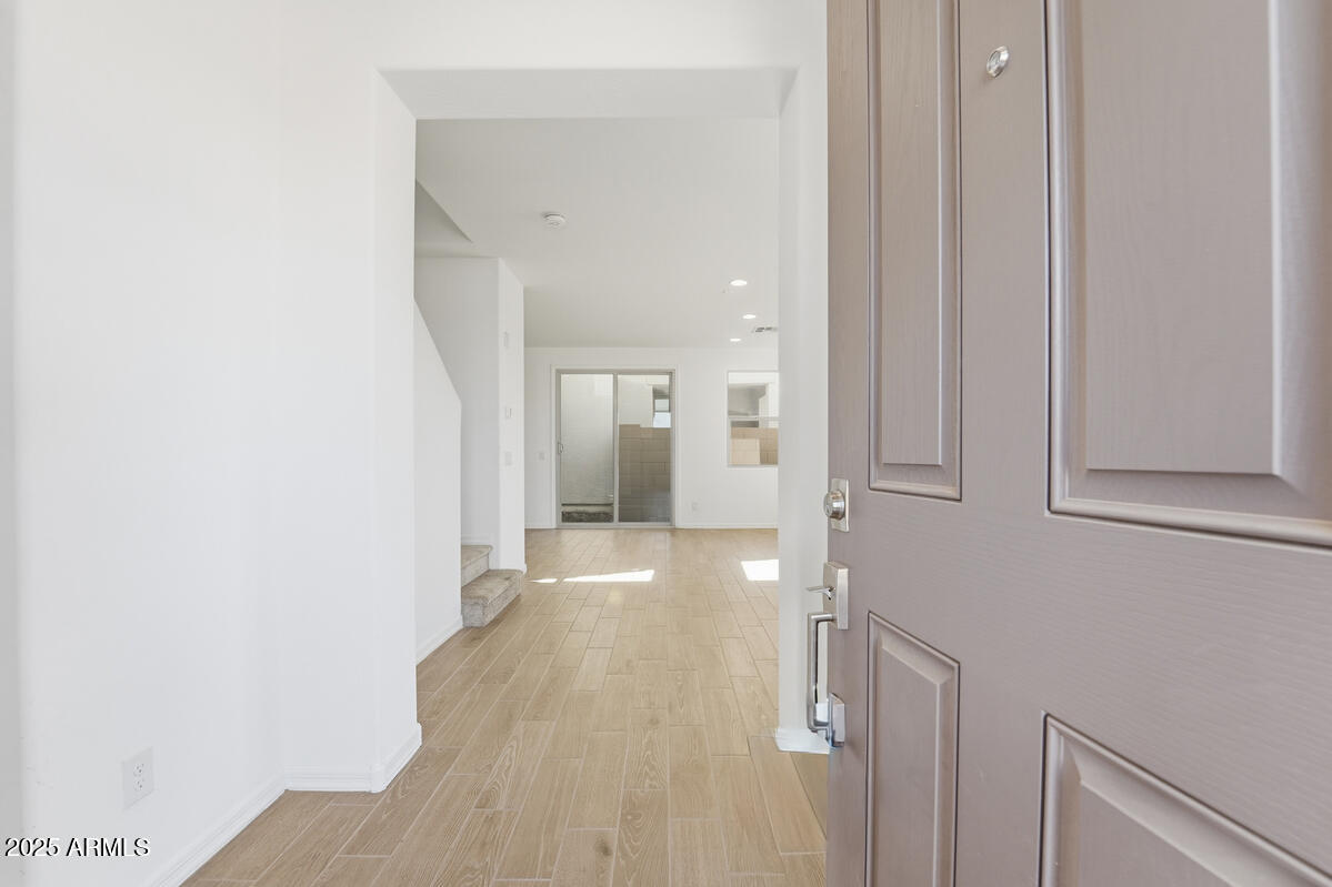 14183 W BUCKSKIN Trail