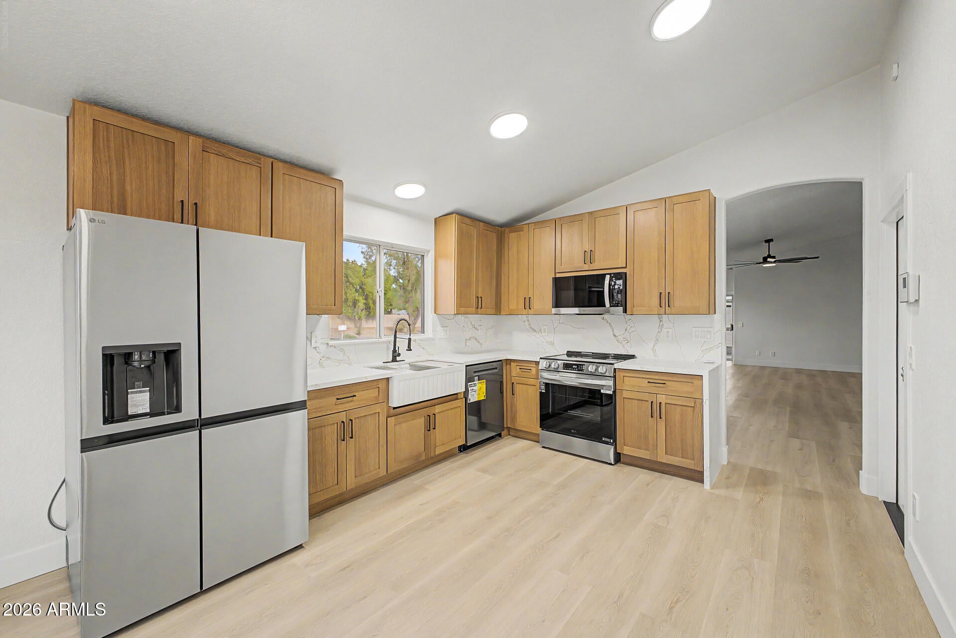 10263 W POTTER Drive