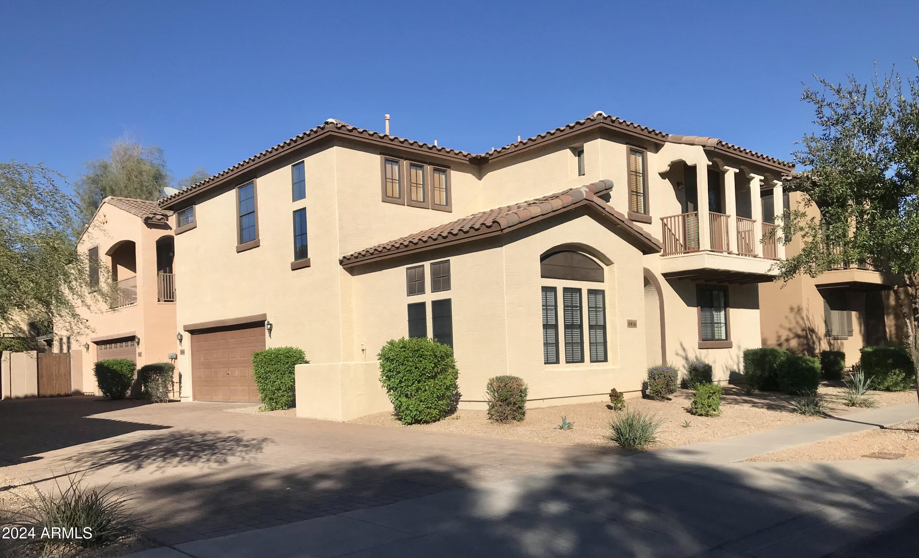 2416 W DUSTY WREN Drive