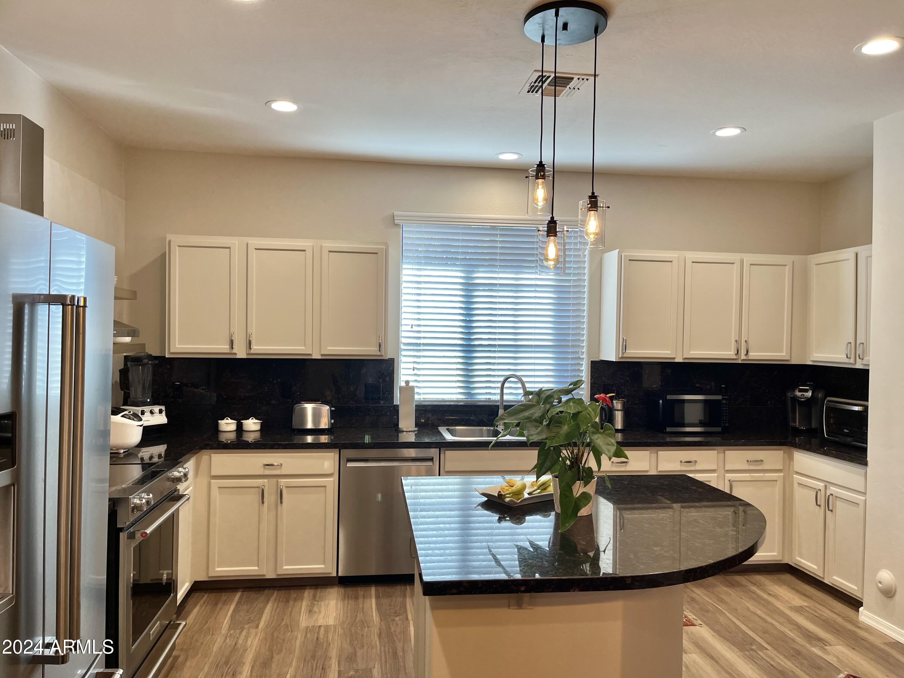 2416 W DUSTY WREN Drive