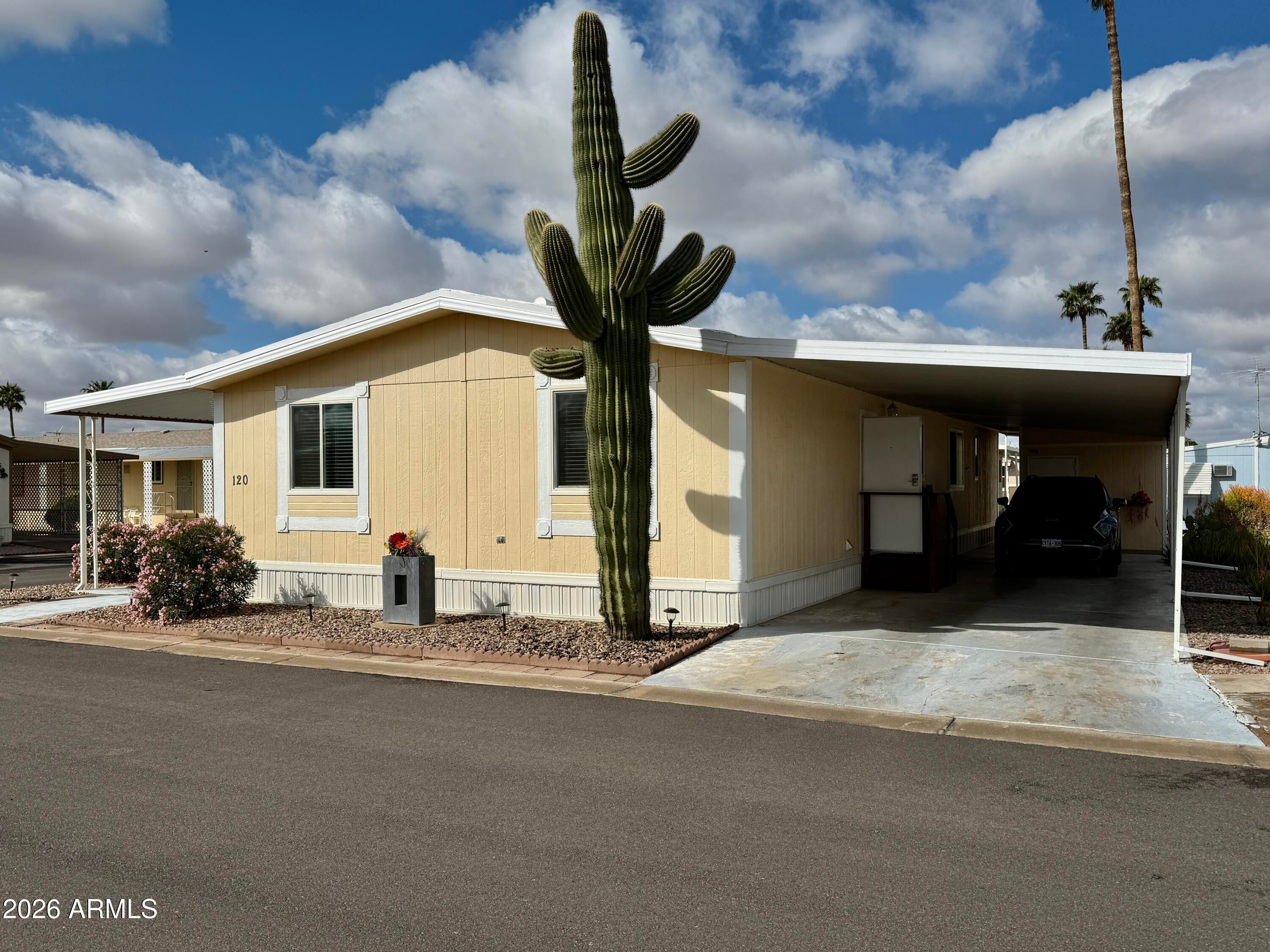 11101 E University Drive #120