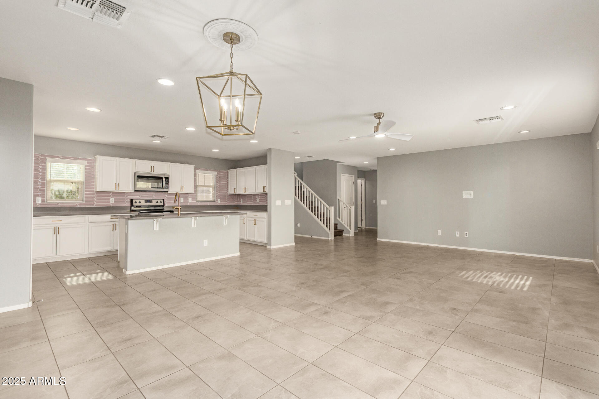 16530 W CULVER Street