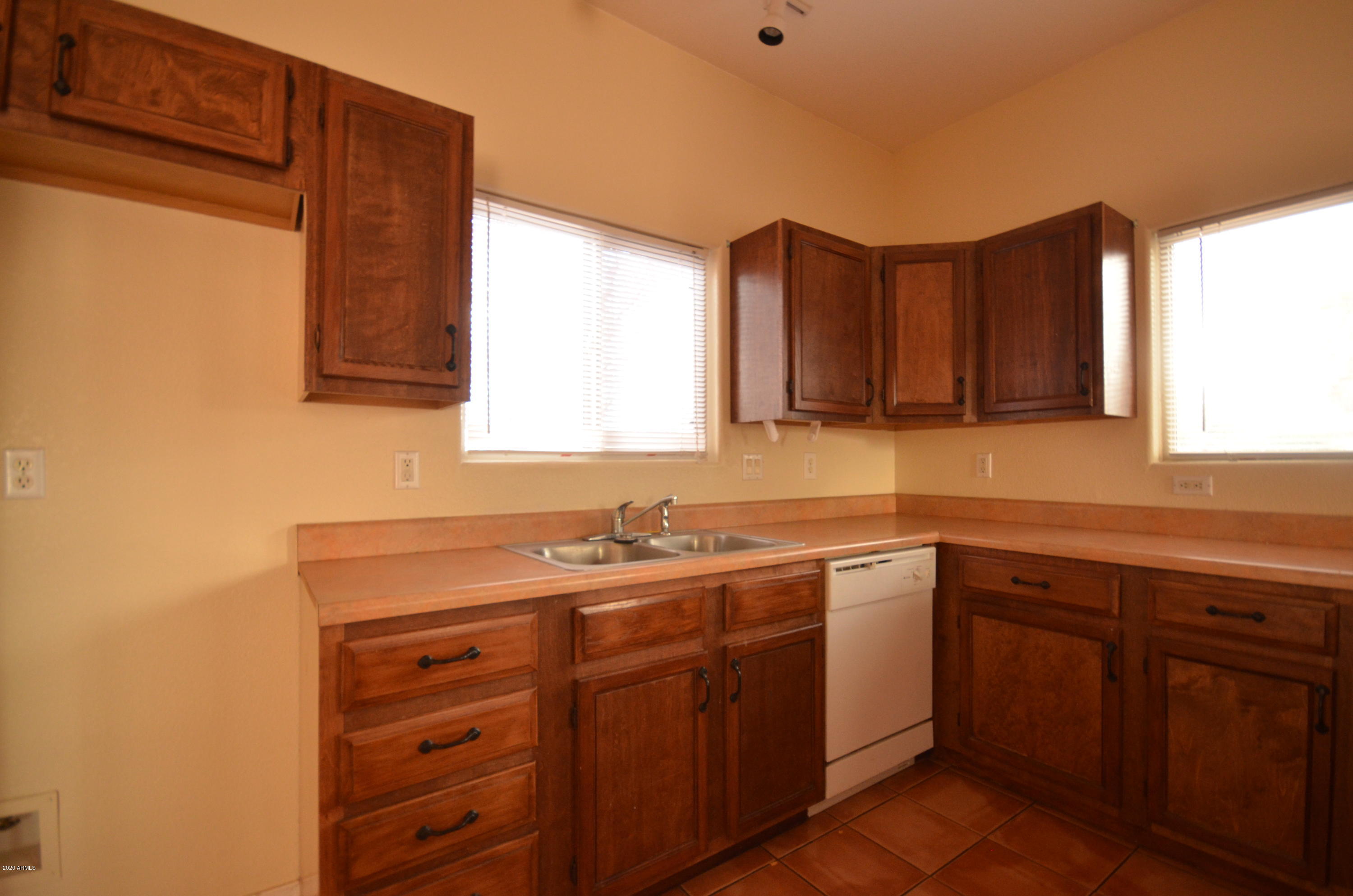 MESA VERDE ESTATES - Residential