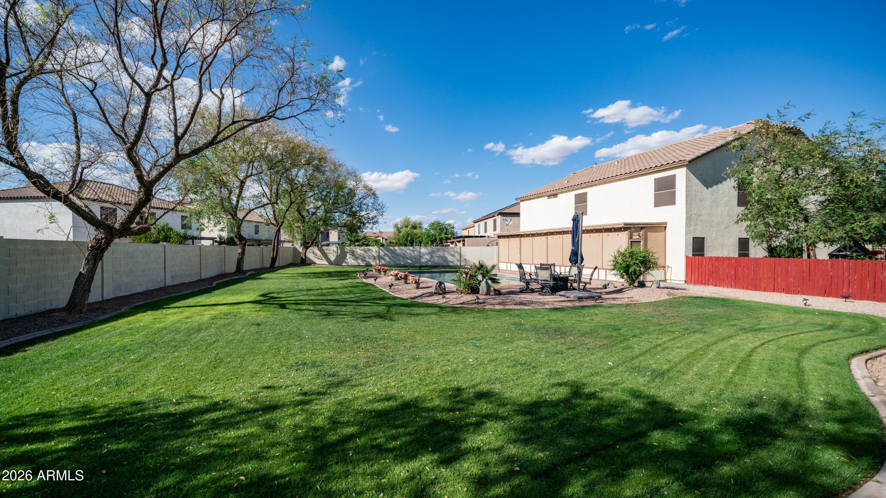 27980 N TITANIUM Lane
