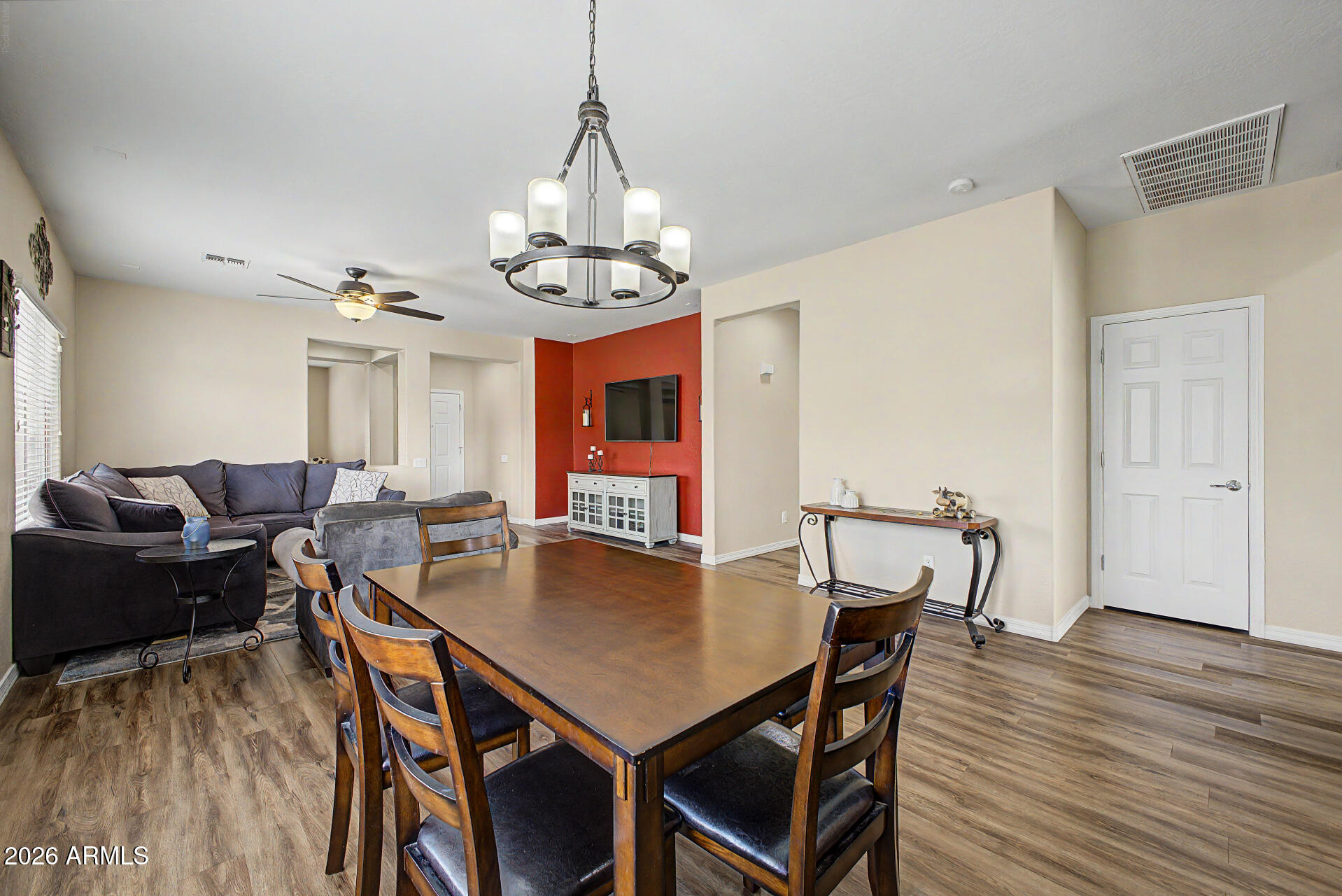 4830 S Antonio --