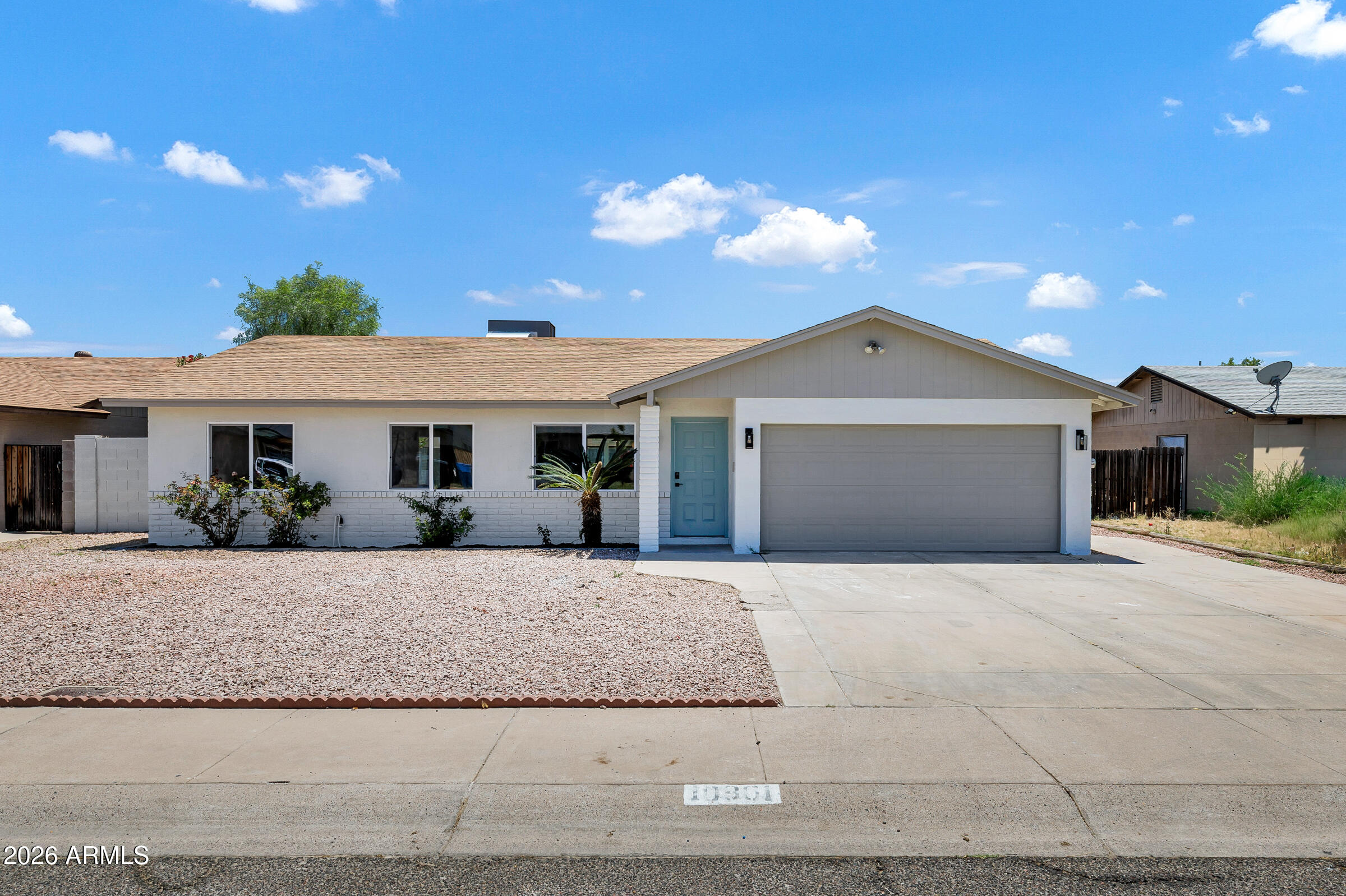 10901 W SELLS Drive