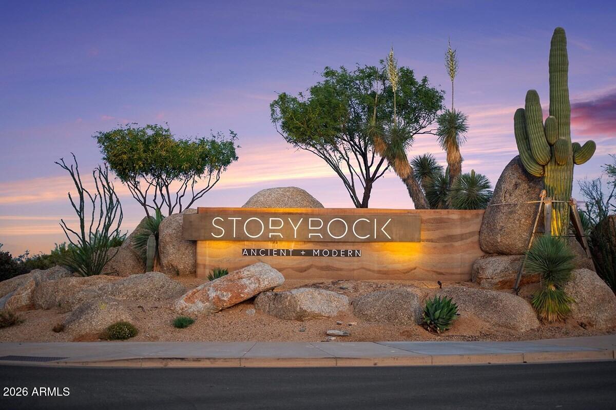 13271 E DESERT VISTA Road