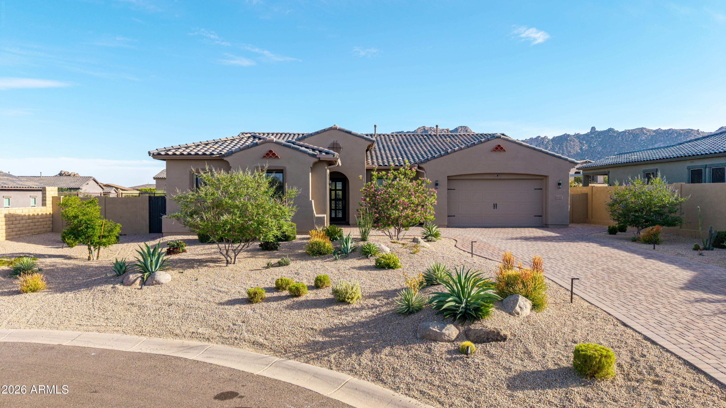 13271 E DESERT VISTA Road
