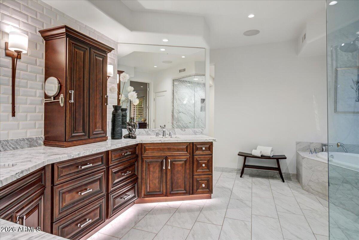 Scottsdale, Arizona, 85262, United States, 3 Bedrooms Bedrooms, ,4 BathroomsBathrooms,Residential,Active,2007183