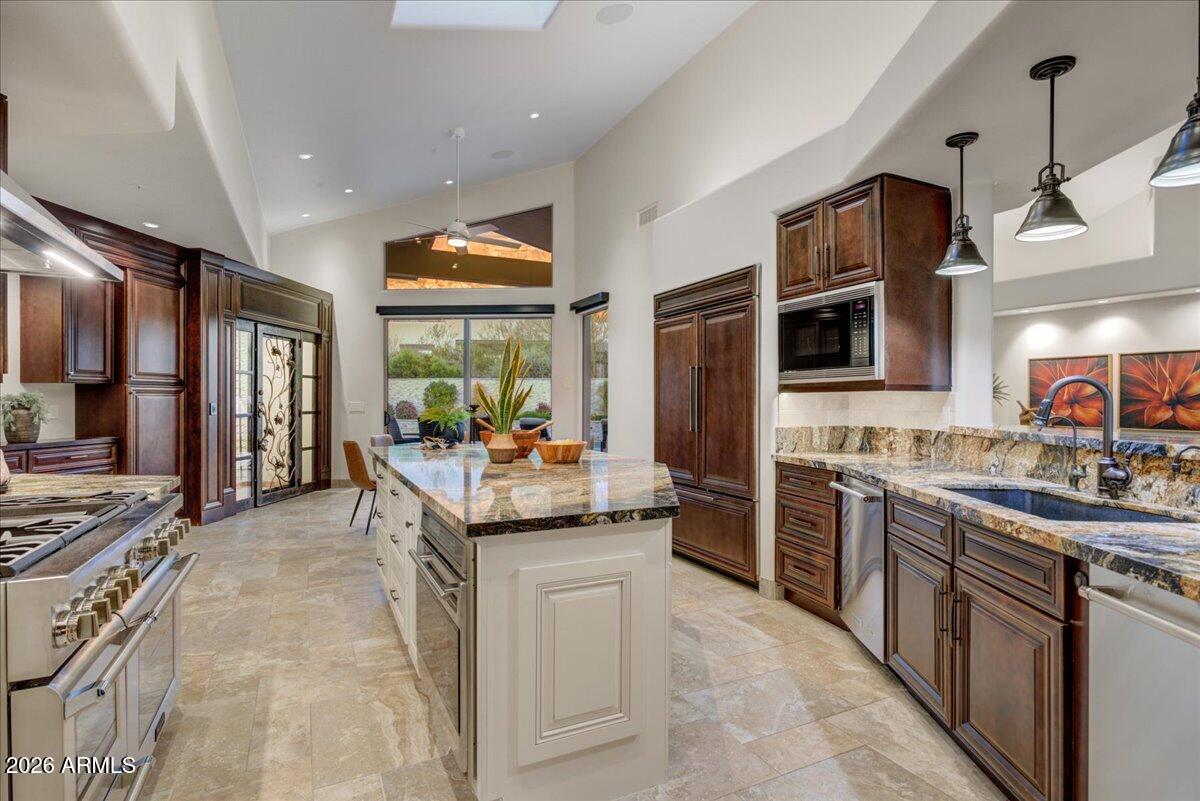 Scottsdale, Arizona, 85262, United States, 3 Bedrooms Bedrooms, ,4 BathroomsBathrooms,Residential,Active,2007183