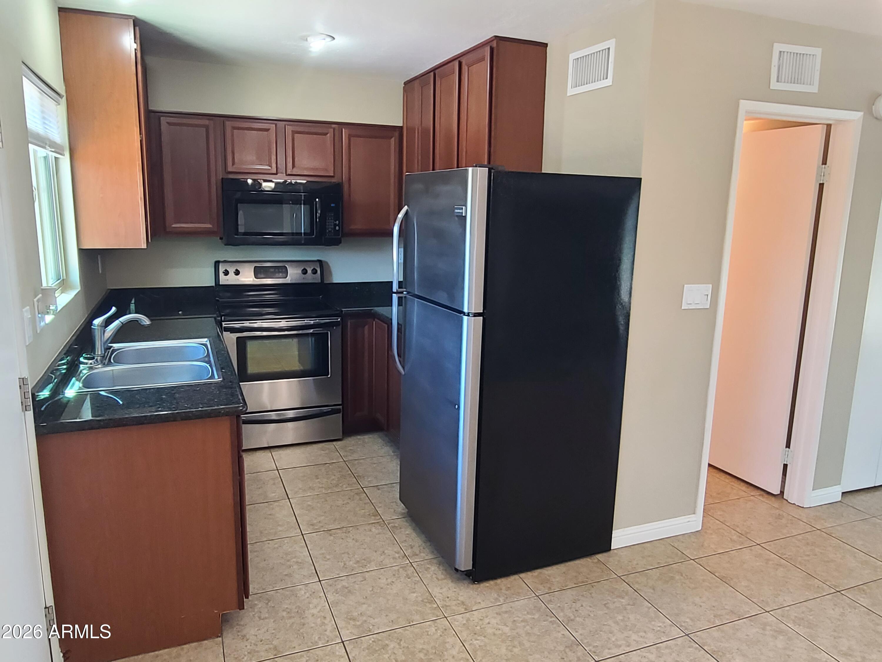 4600 N 68TH Street 366