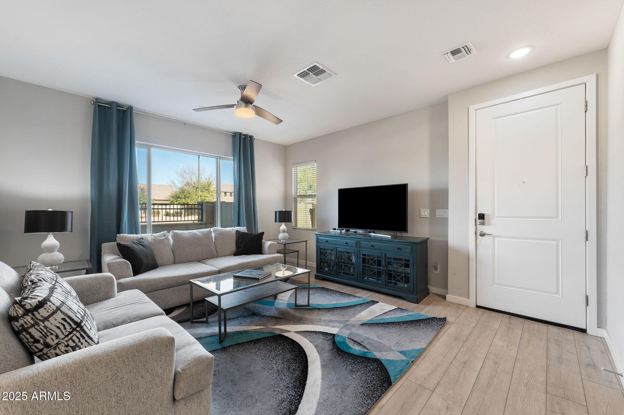 730 E ZESTA Lane 101