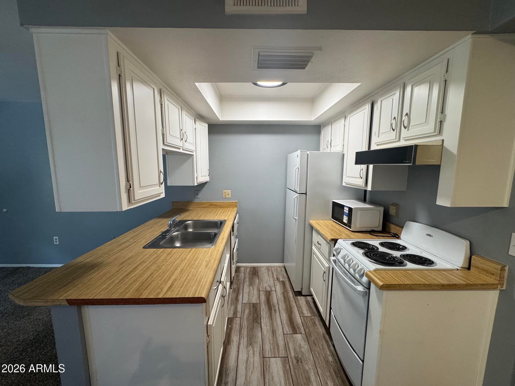 461 W HOLMES Avenue 228