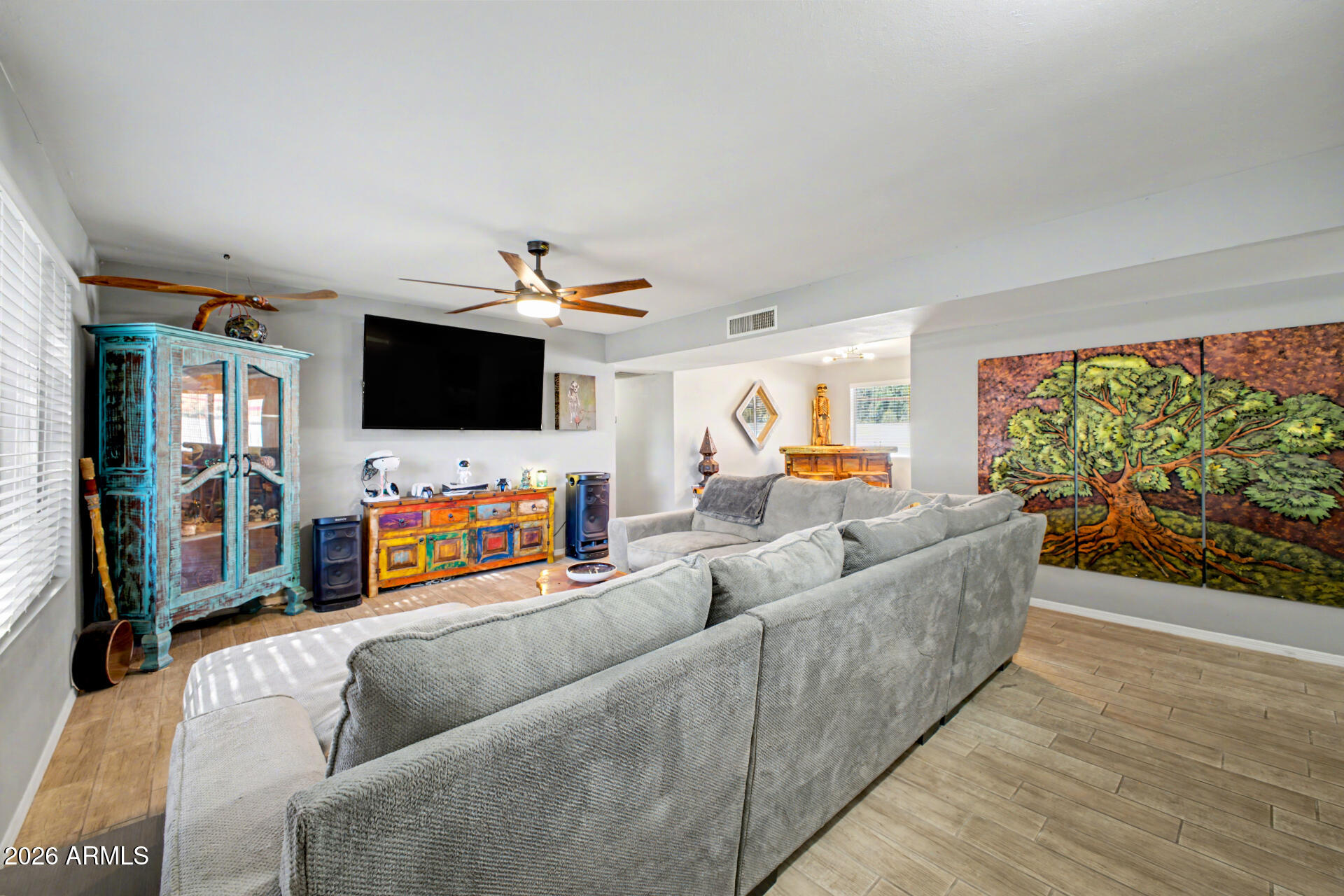 3810 W CAMPO BELLO Drive