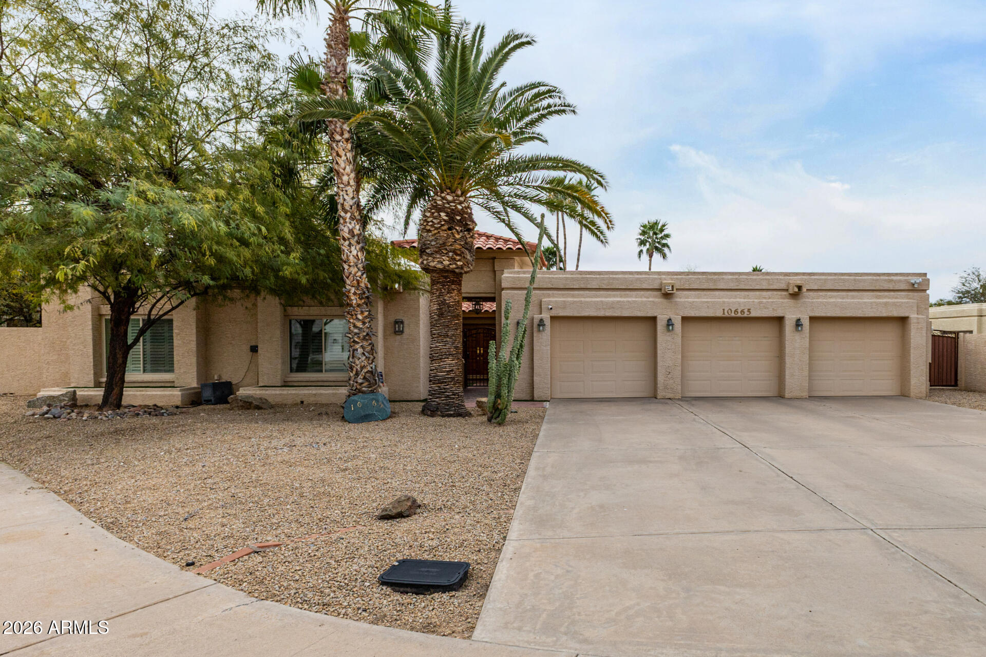 10665 E GOLD DUST Avenue