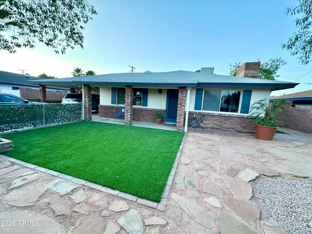 Photo of 116 W Orchid Lane, Chandler, AZ 85225 (MLS # 7027064)