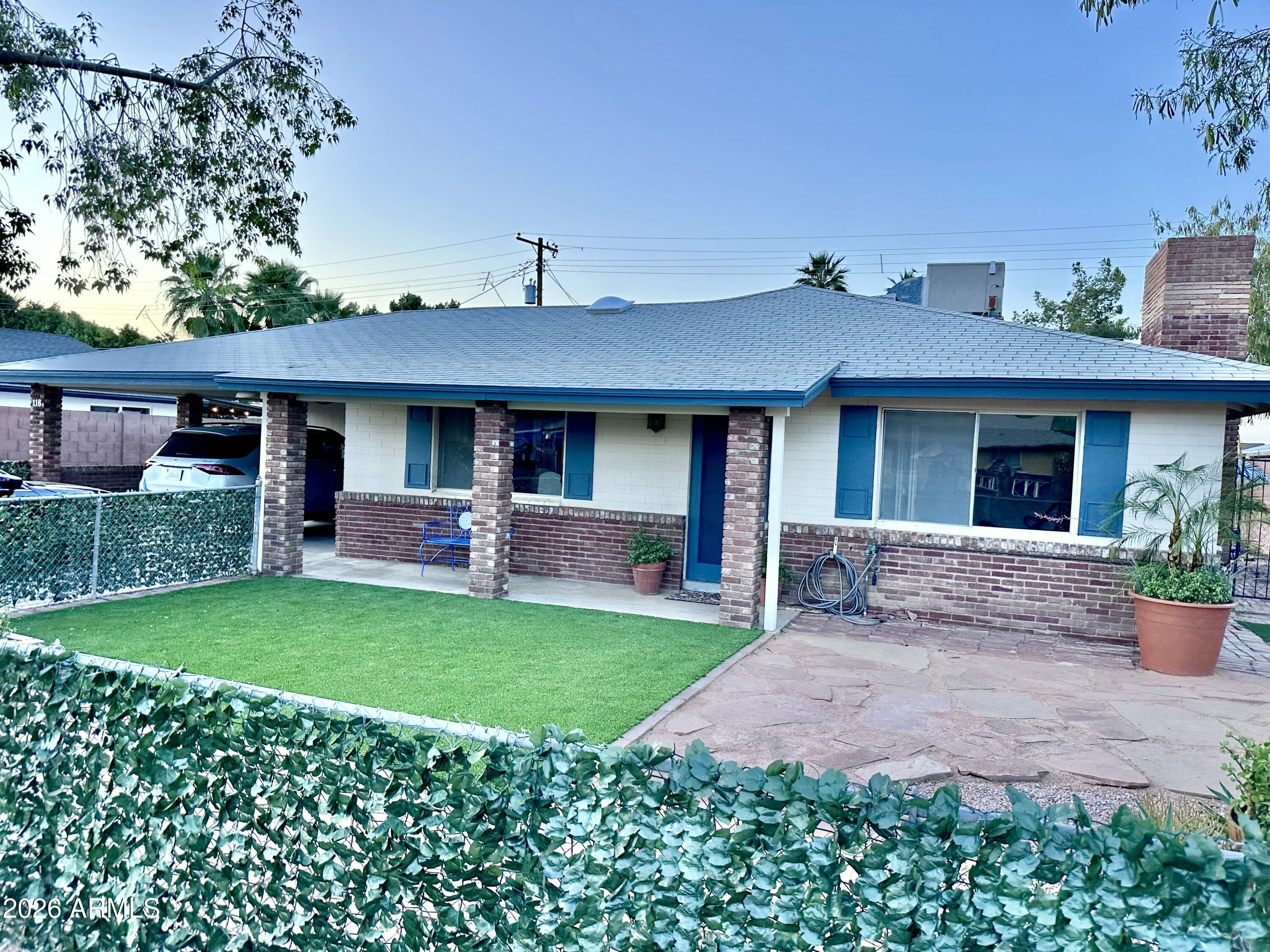 116 W ORCHID Lane