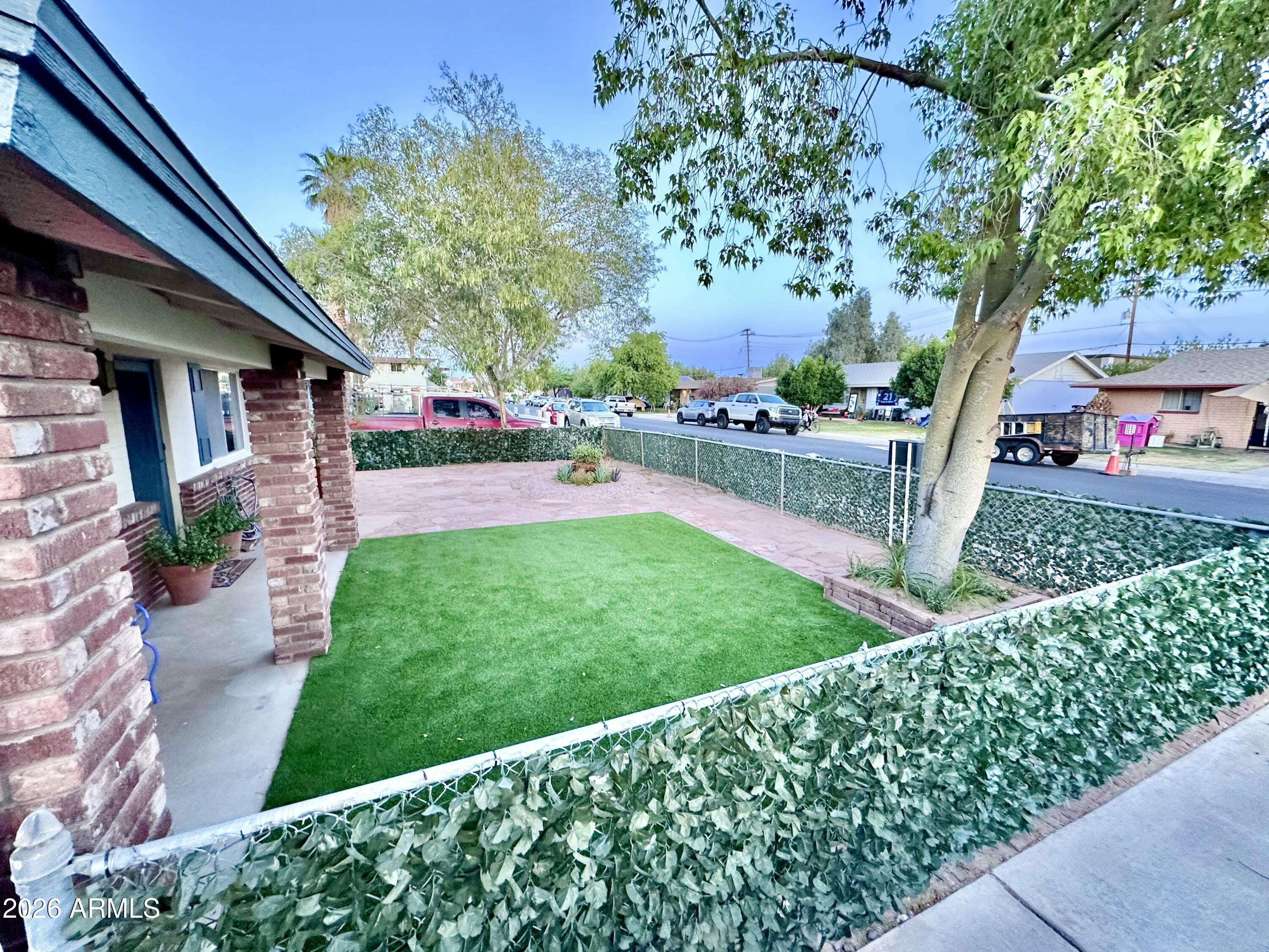 116 W ORCHID Lane