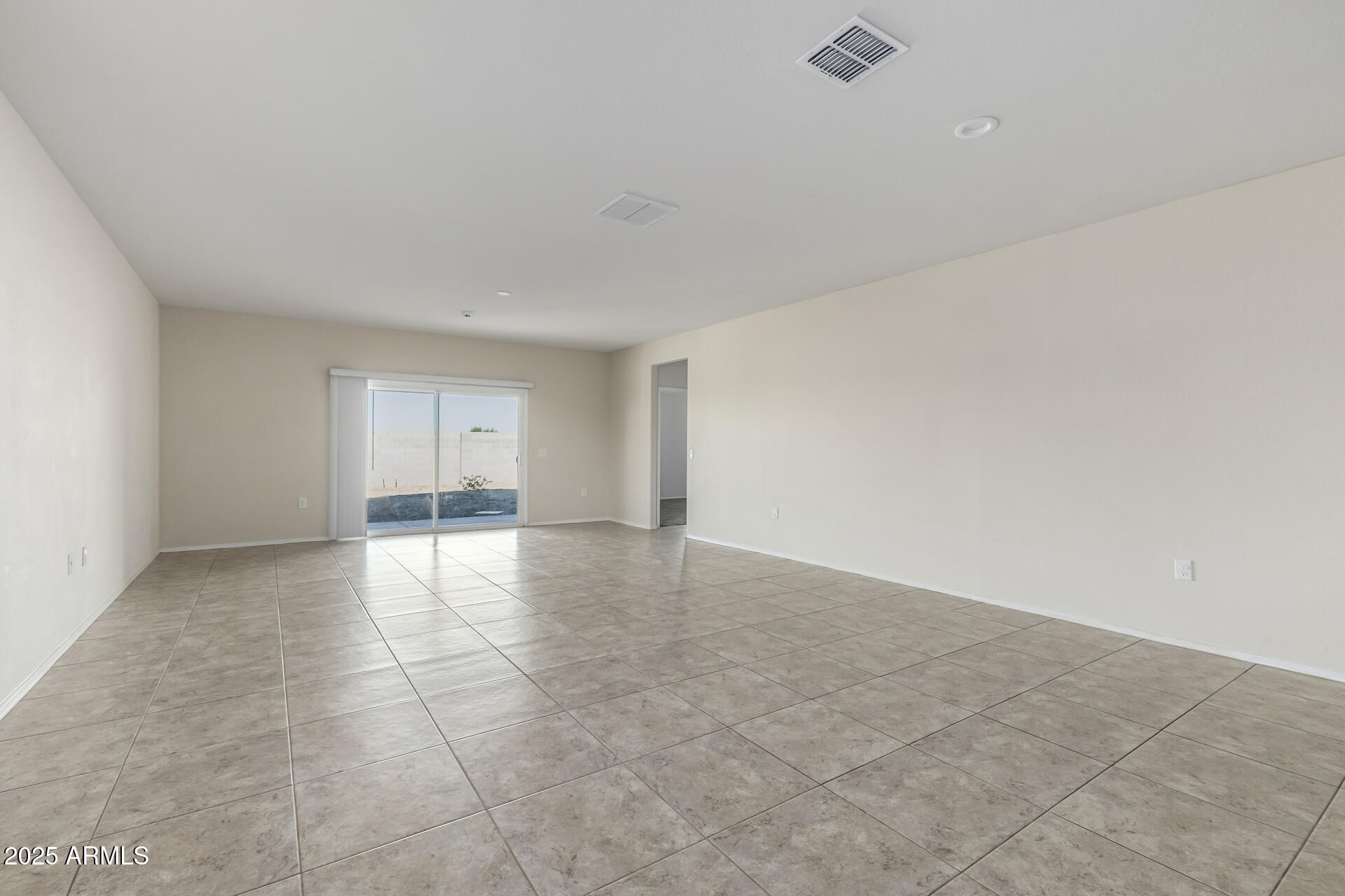 36034 W MADRID Avenue