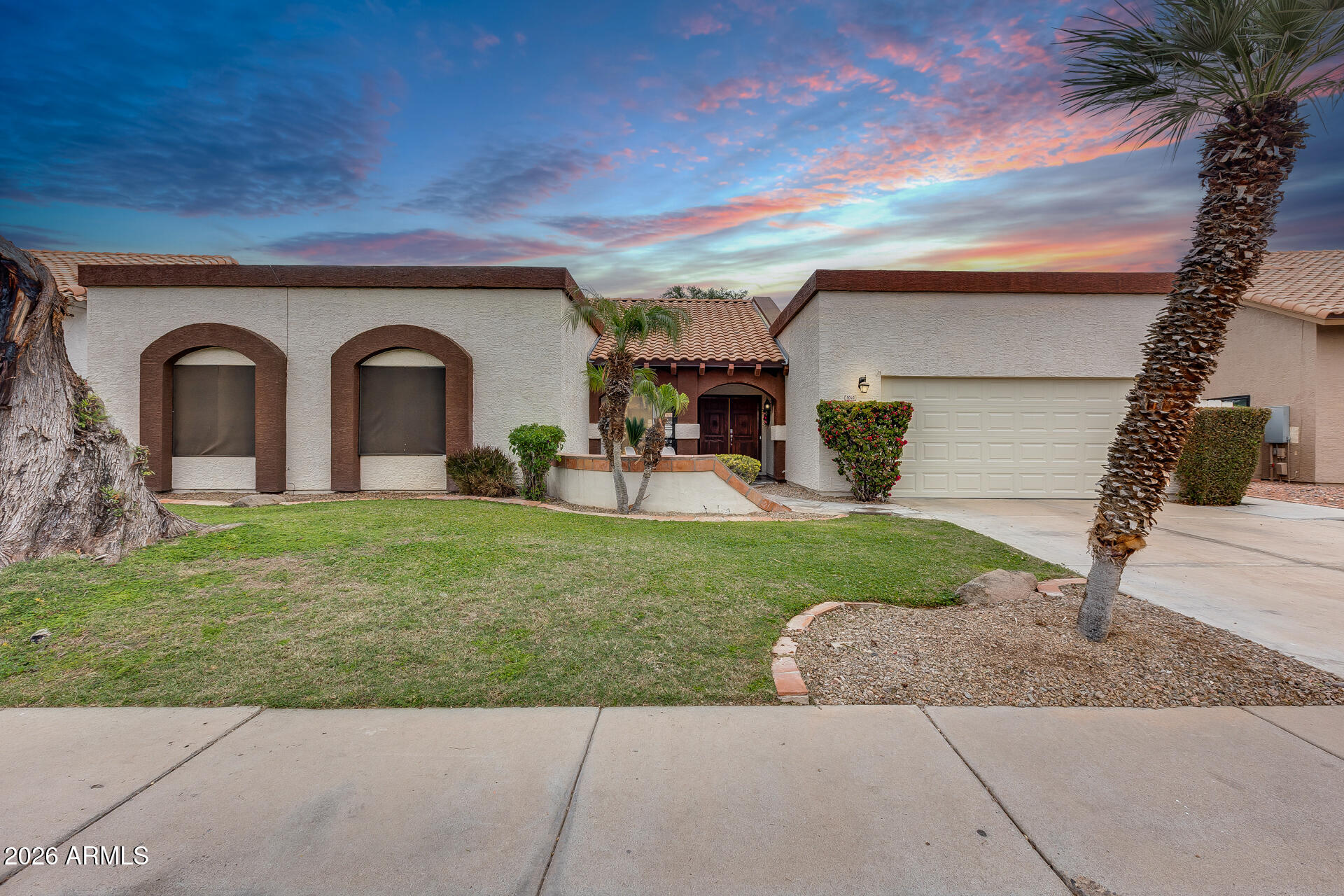 1042 W NEWPORT BEACH Drive