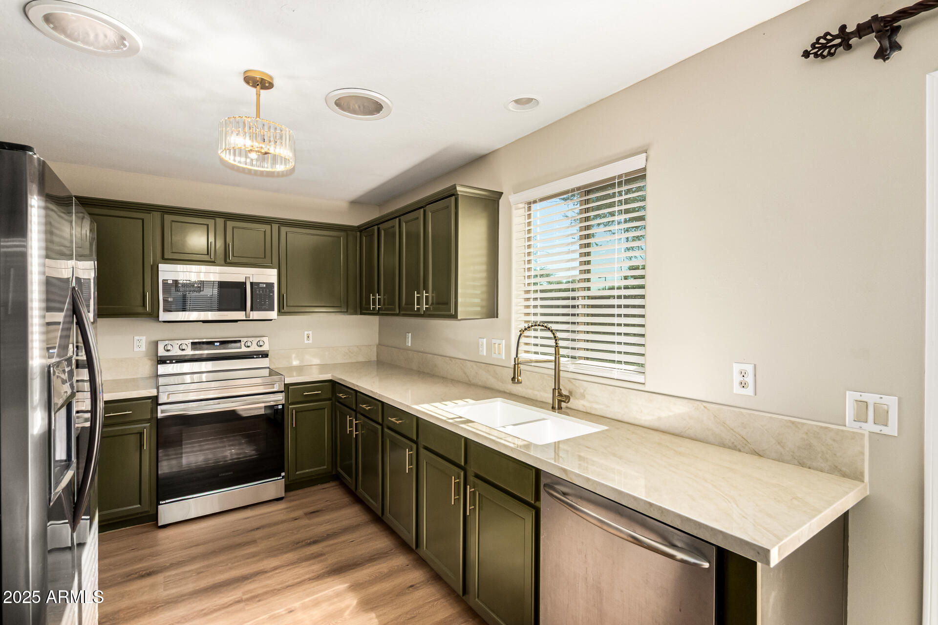 25049 W DOVE MESA Drive