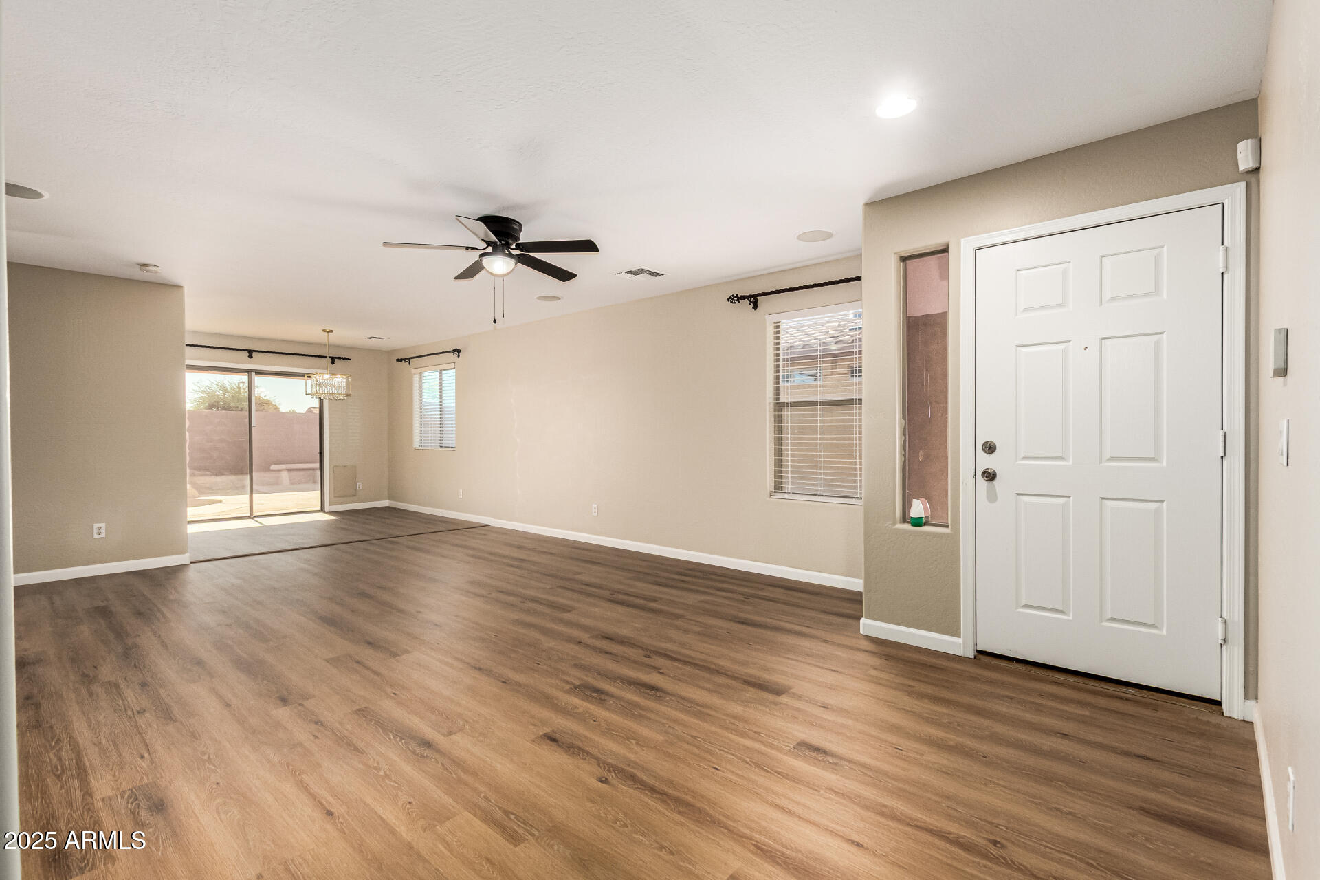 25049 W DOVE MESA Drive