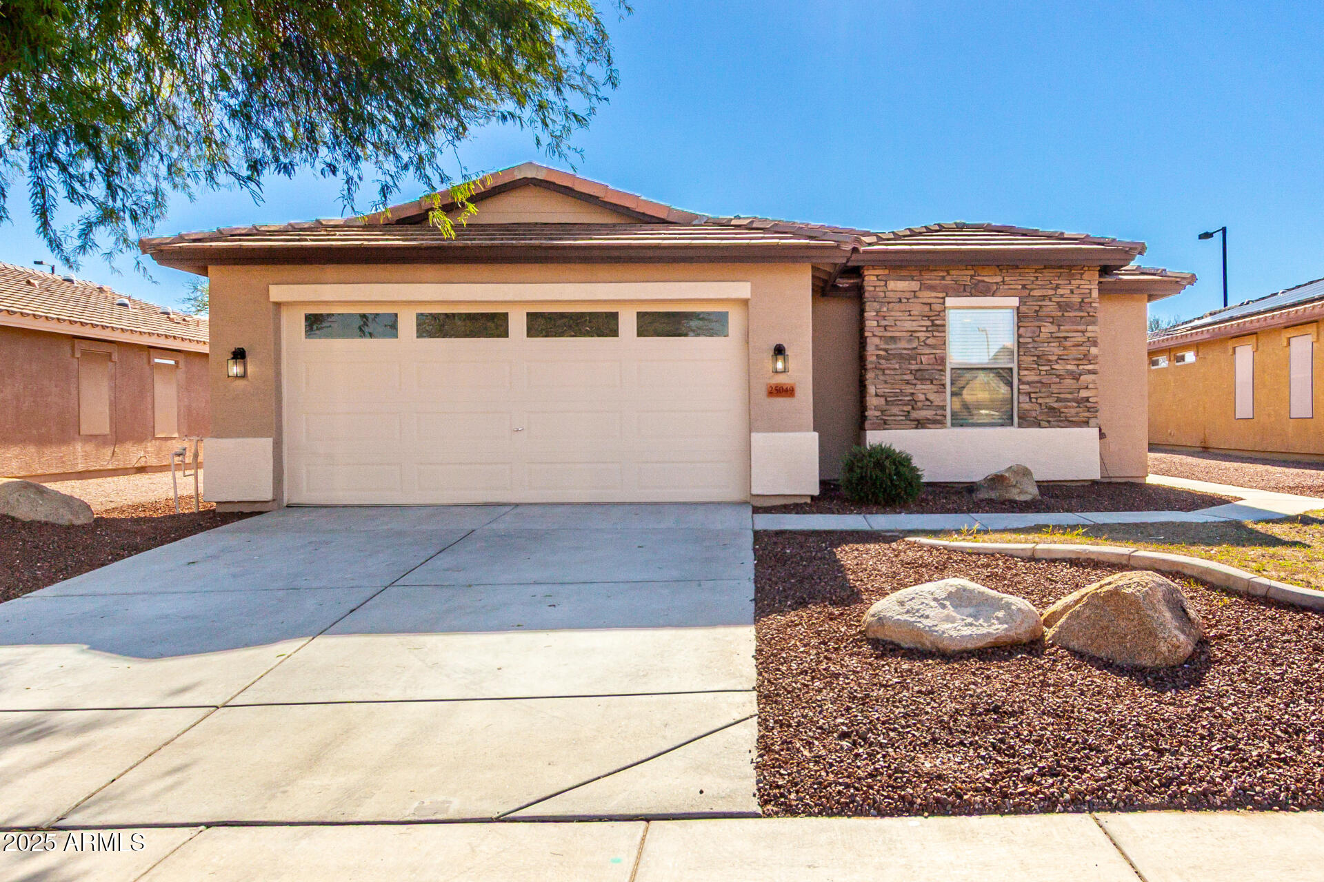 25049 W DOVE MESA Drive