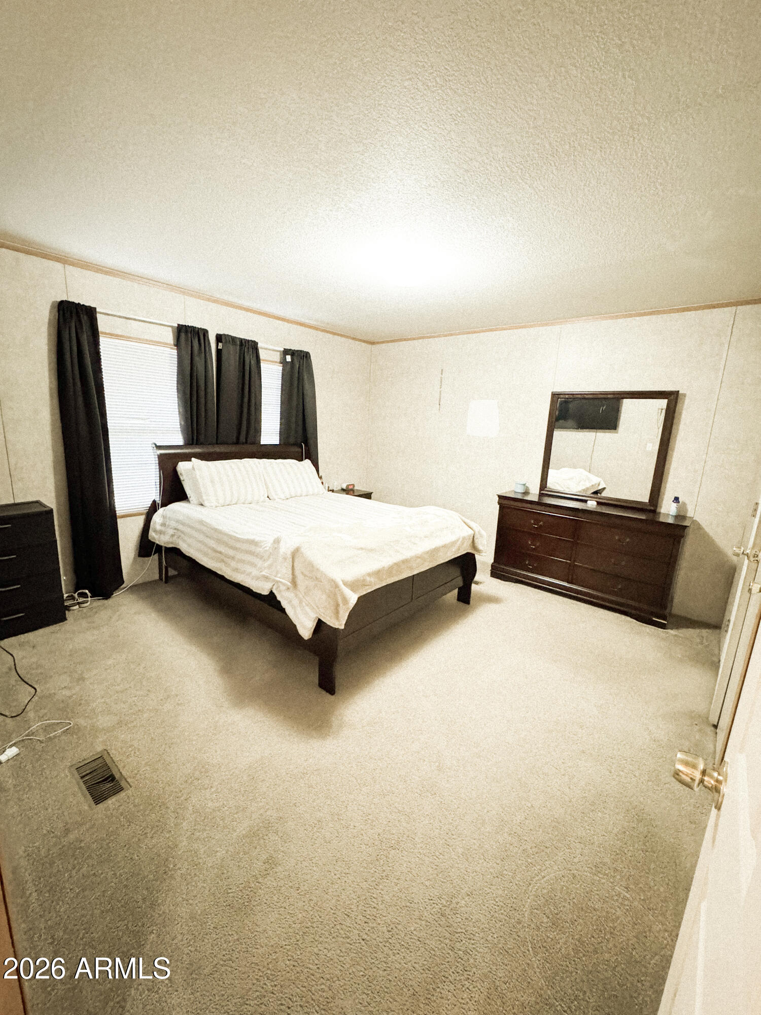 6891 E US Highway 70 --