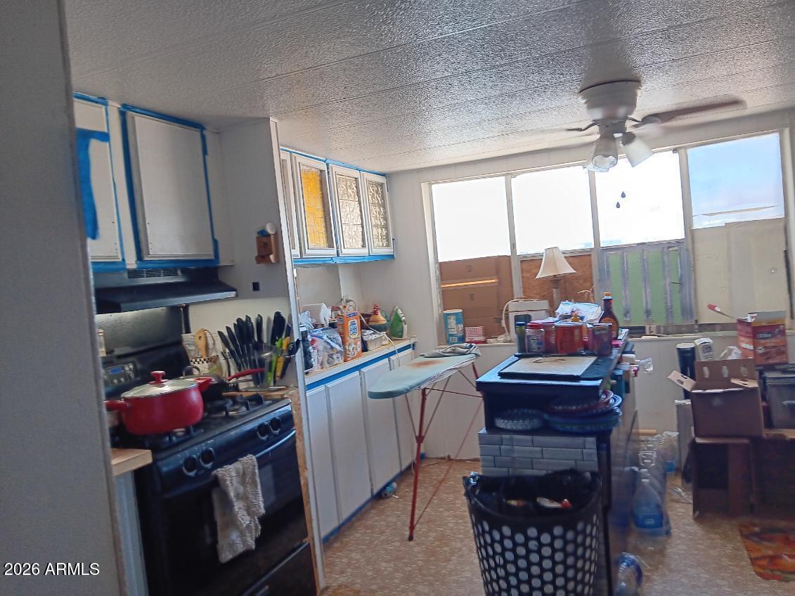 5104 E BONITA Place