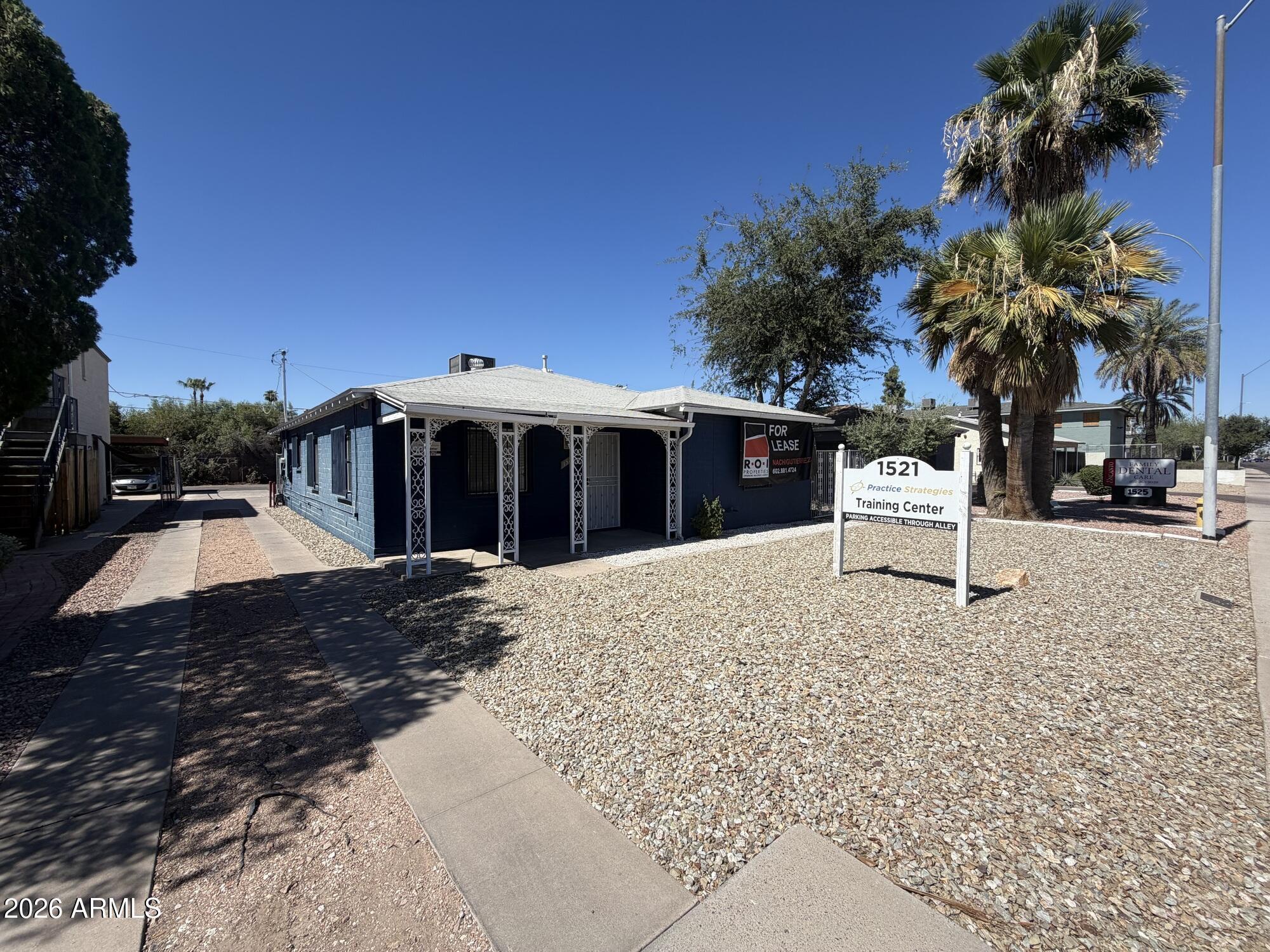1521 W THOMAS Road