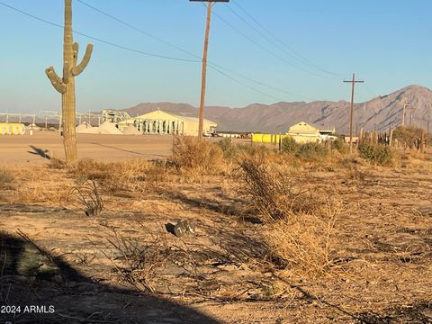 829 E SALAZAR Road '''-''' Eloy AZ 85131