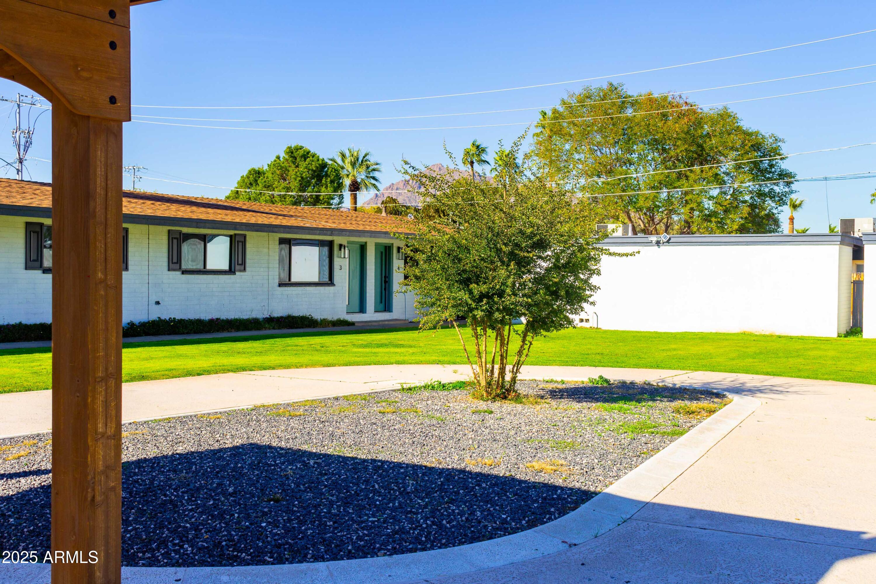 6616 E AVALON Drive