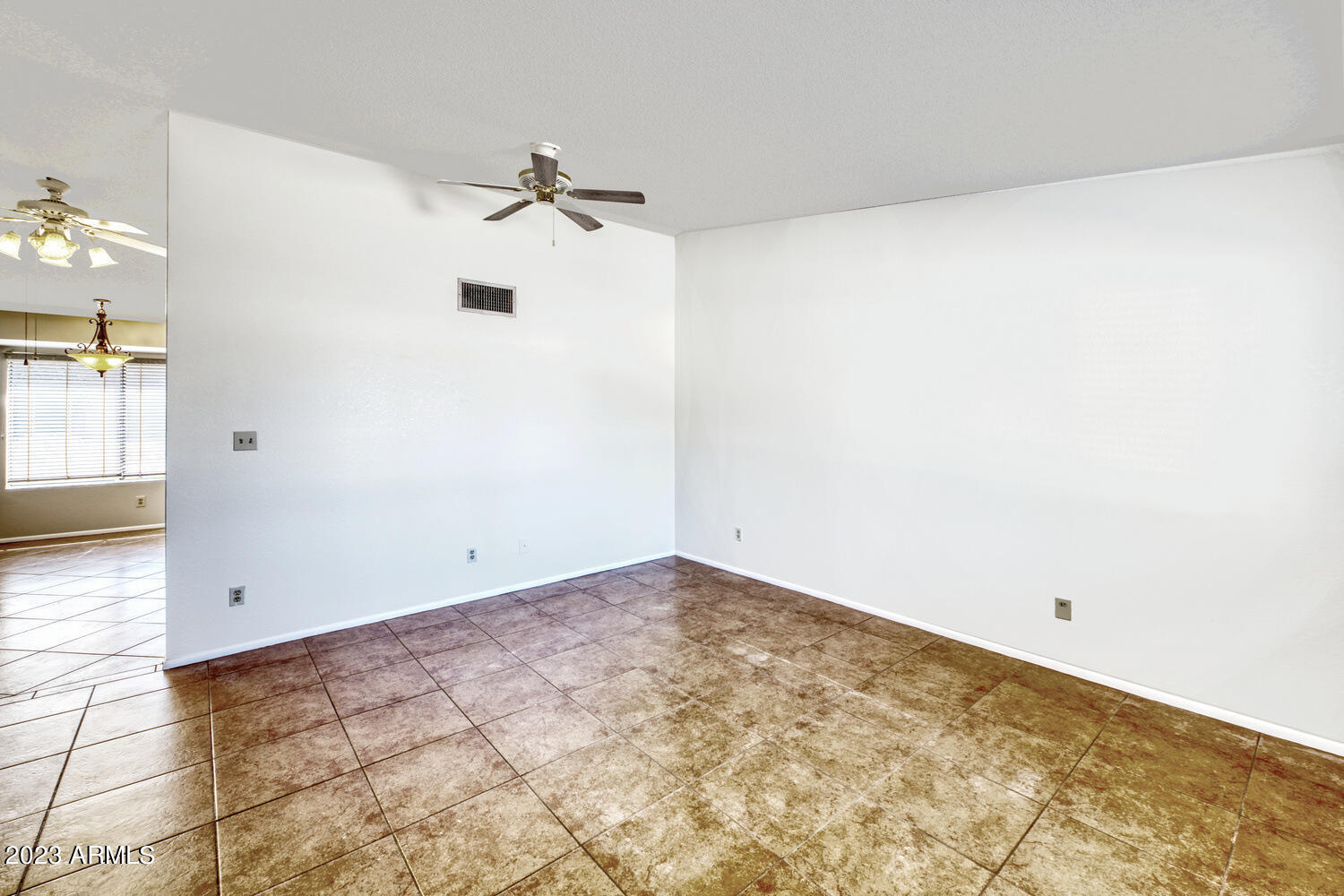 TRACT UNIT 110 - Residential
