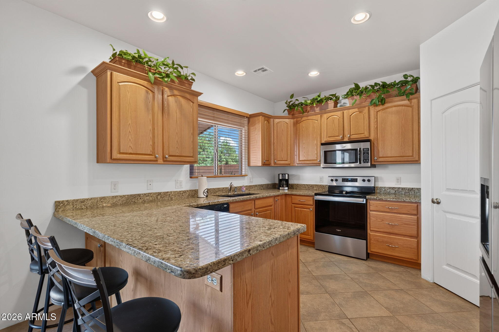 5680 N LAURA Lane