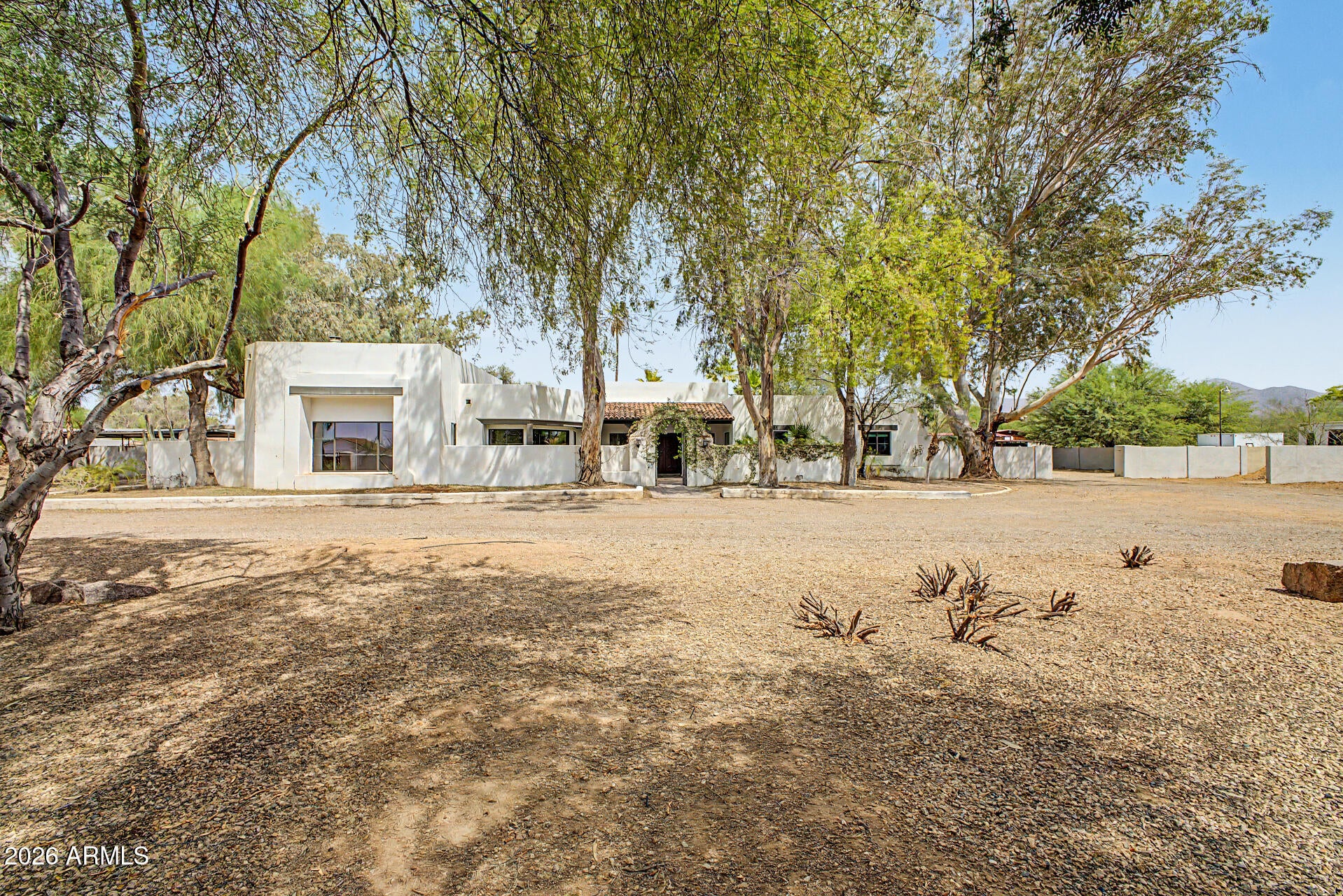 9420 E CACTUS Road