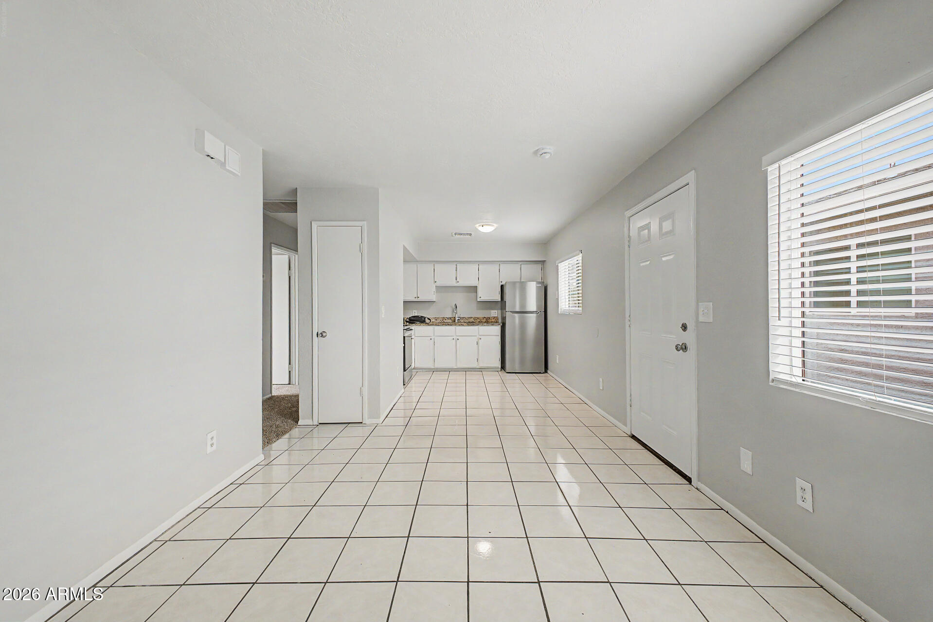 10033 N 9TH Avenue Apt 1