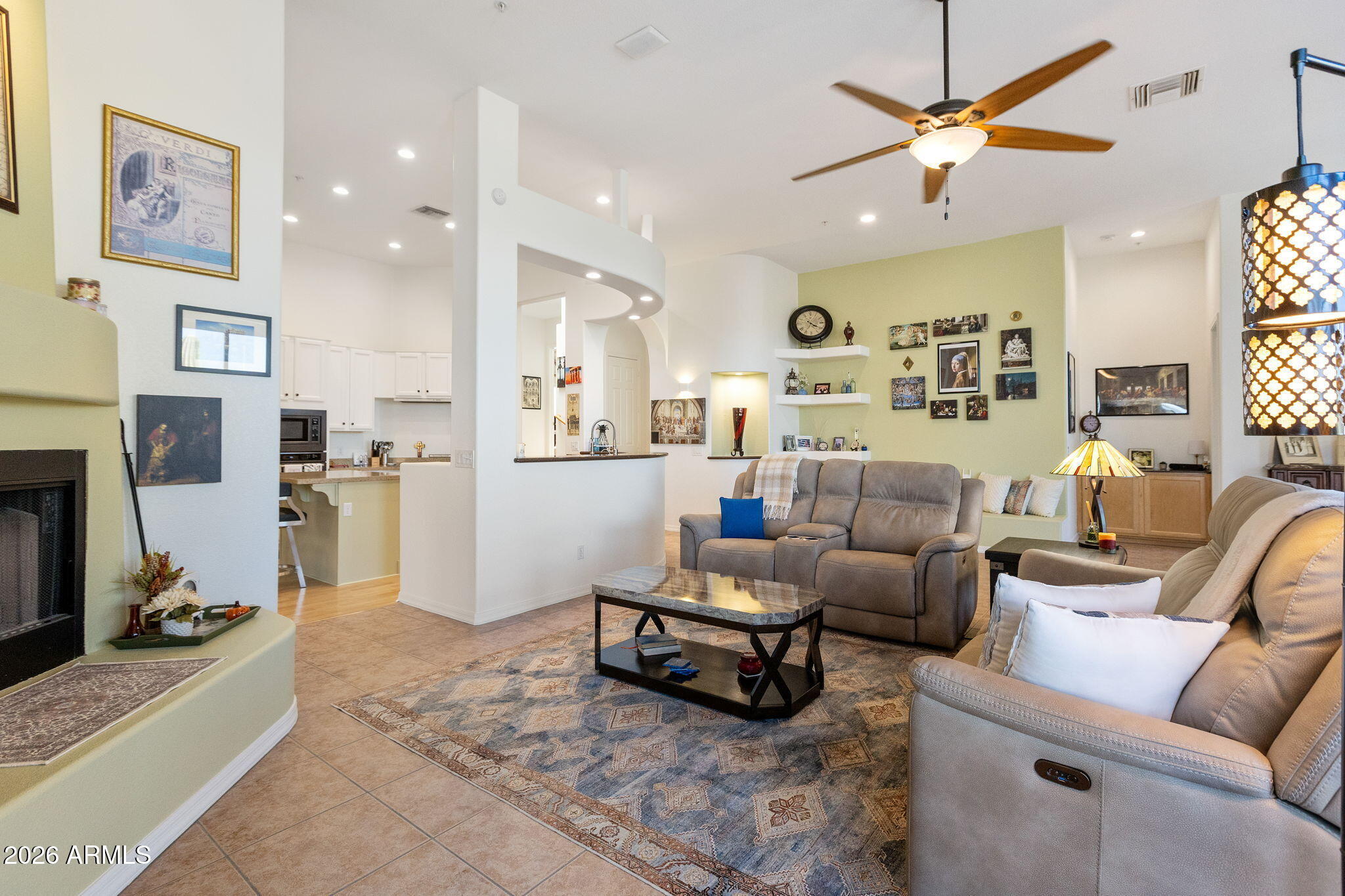 LOT 22 BLOCK 7 FOUNTAIN HILLS ARIZONA NO. 212 BLOCKS 1-6 TRACTS A MCR 014117 - Residential