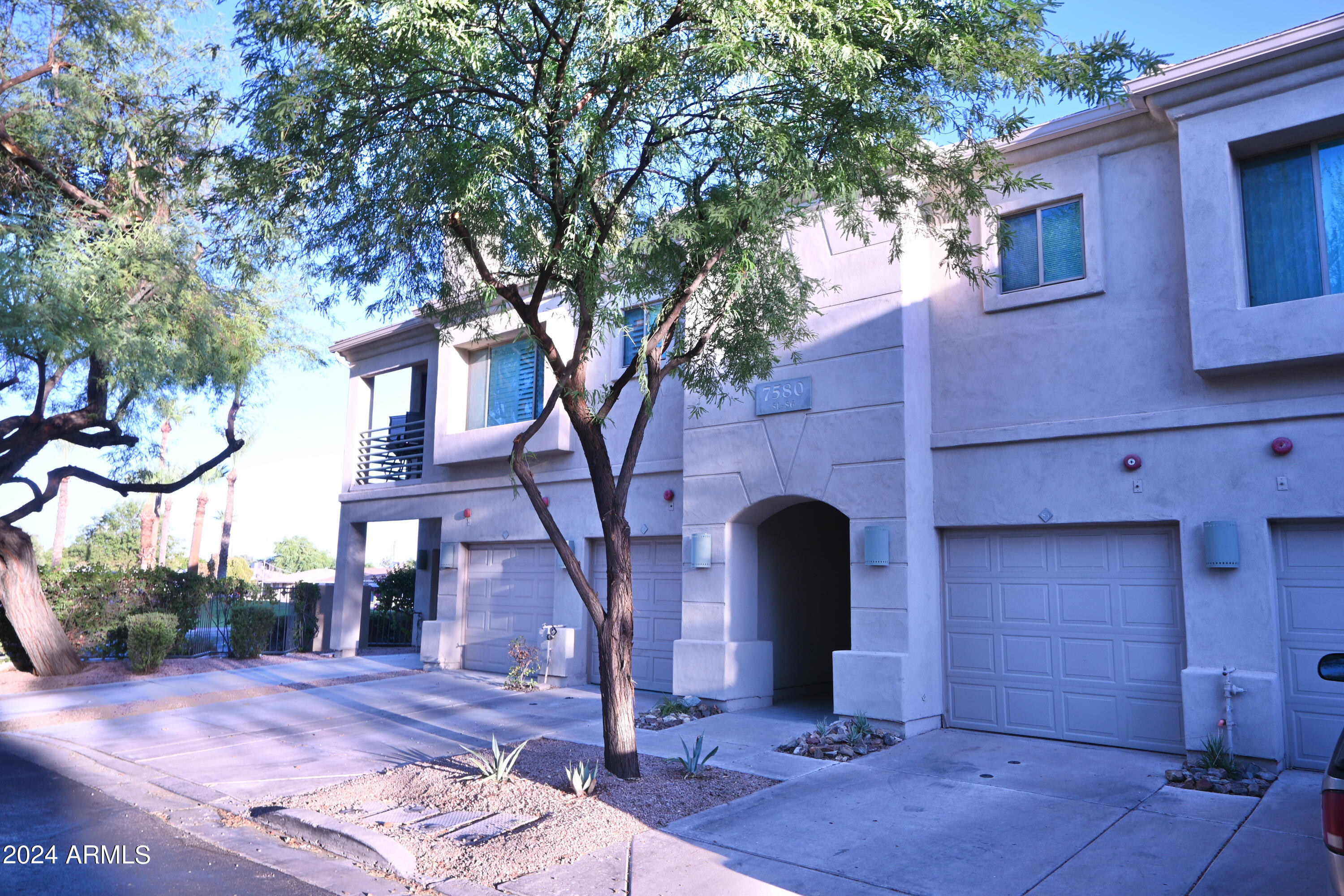 7580 E Earll Drive 84