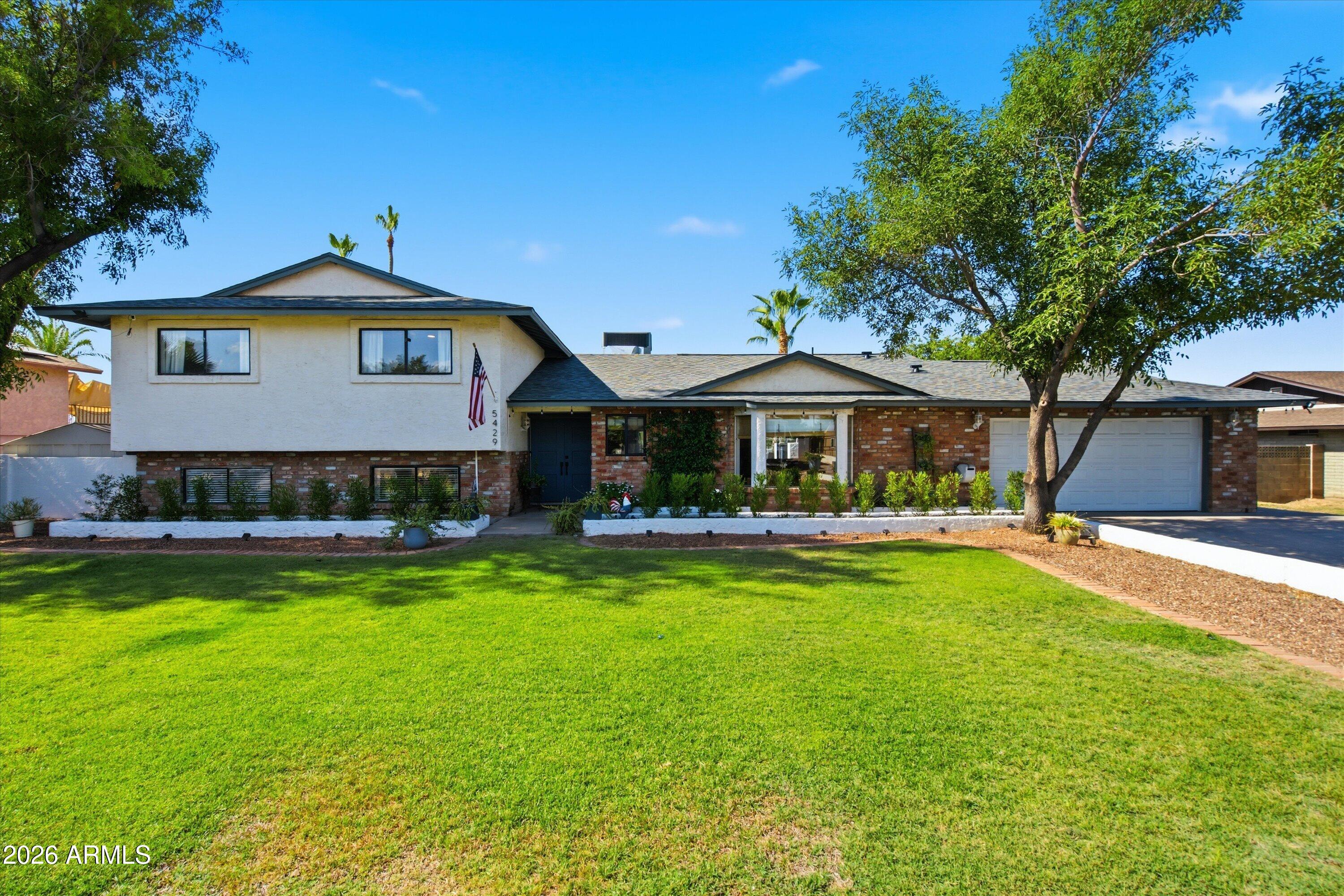 5429 W TIERRA BUENA Lane